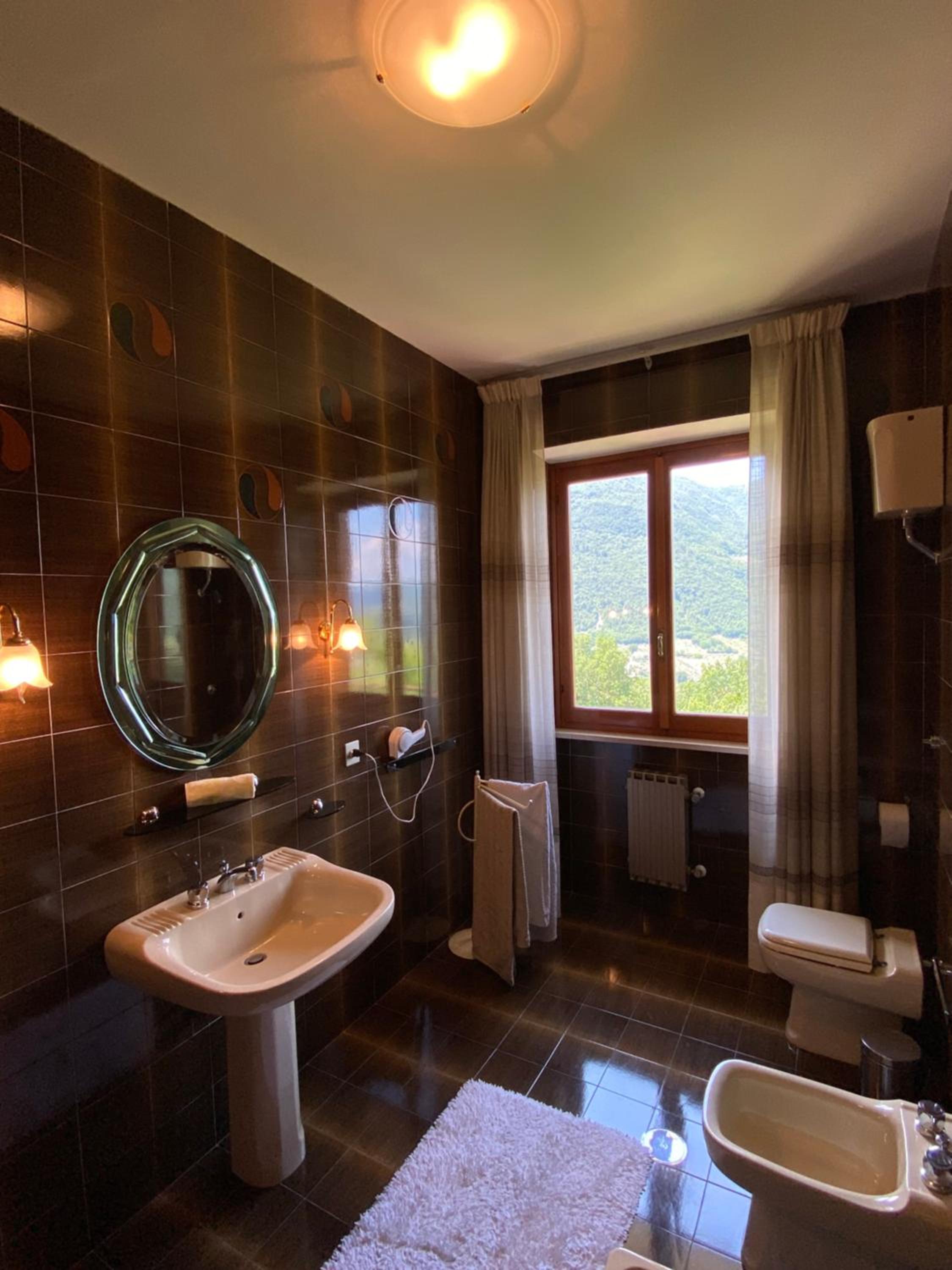Deluxe Double Room with Extra Bed photo 2