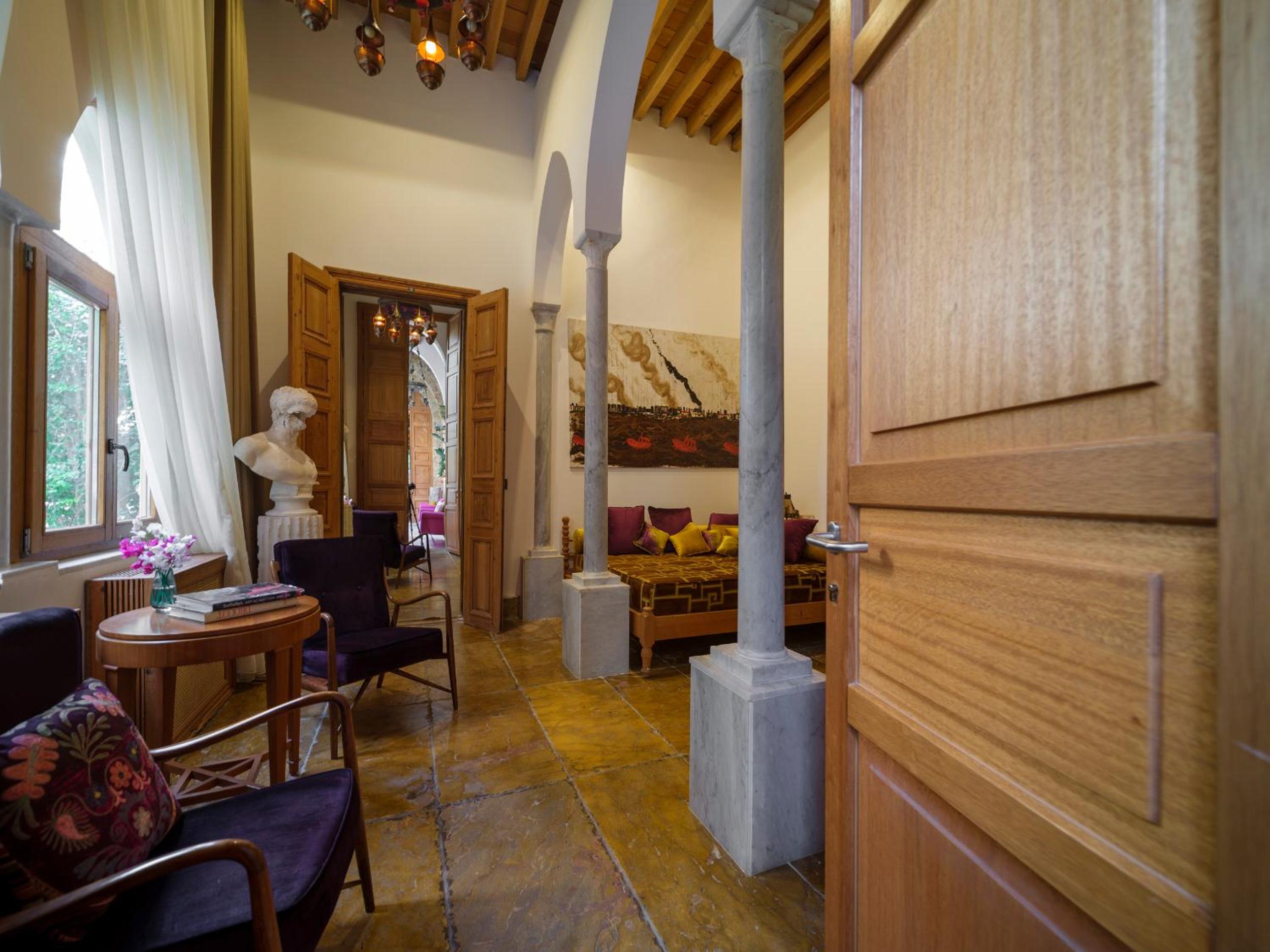 Queen Room