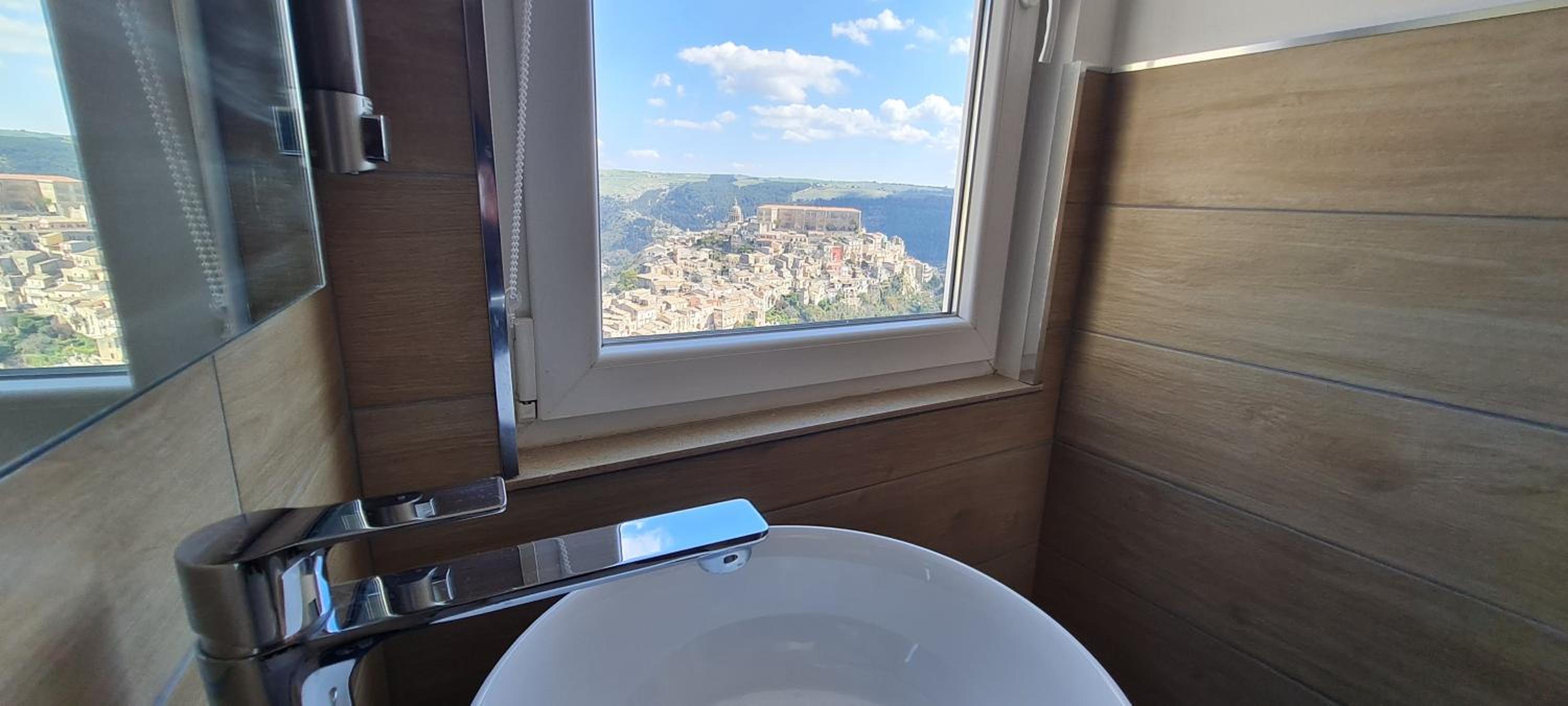 Double Room with Terrace - Photo 5