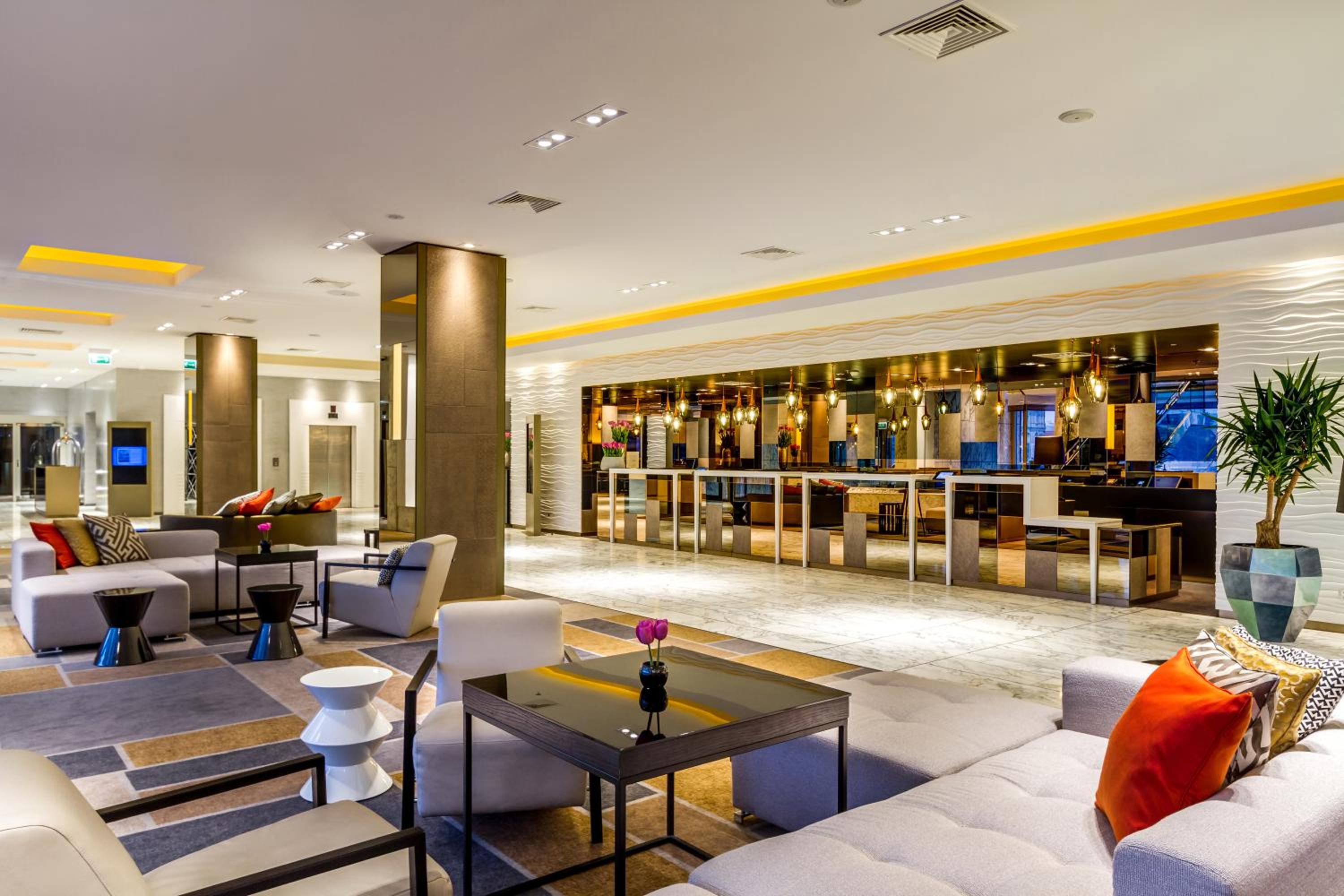 Opera King Suite - Photo 8