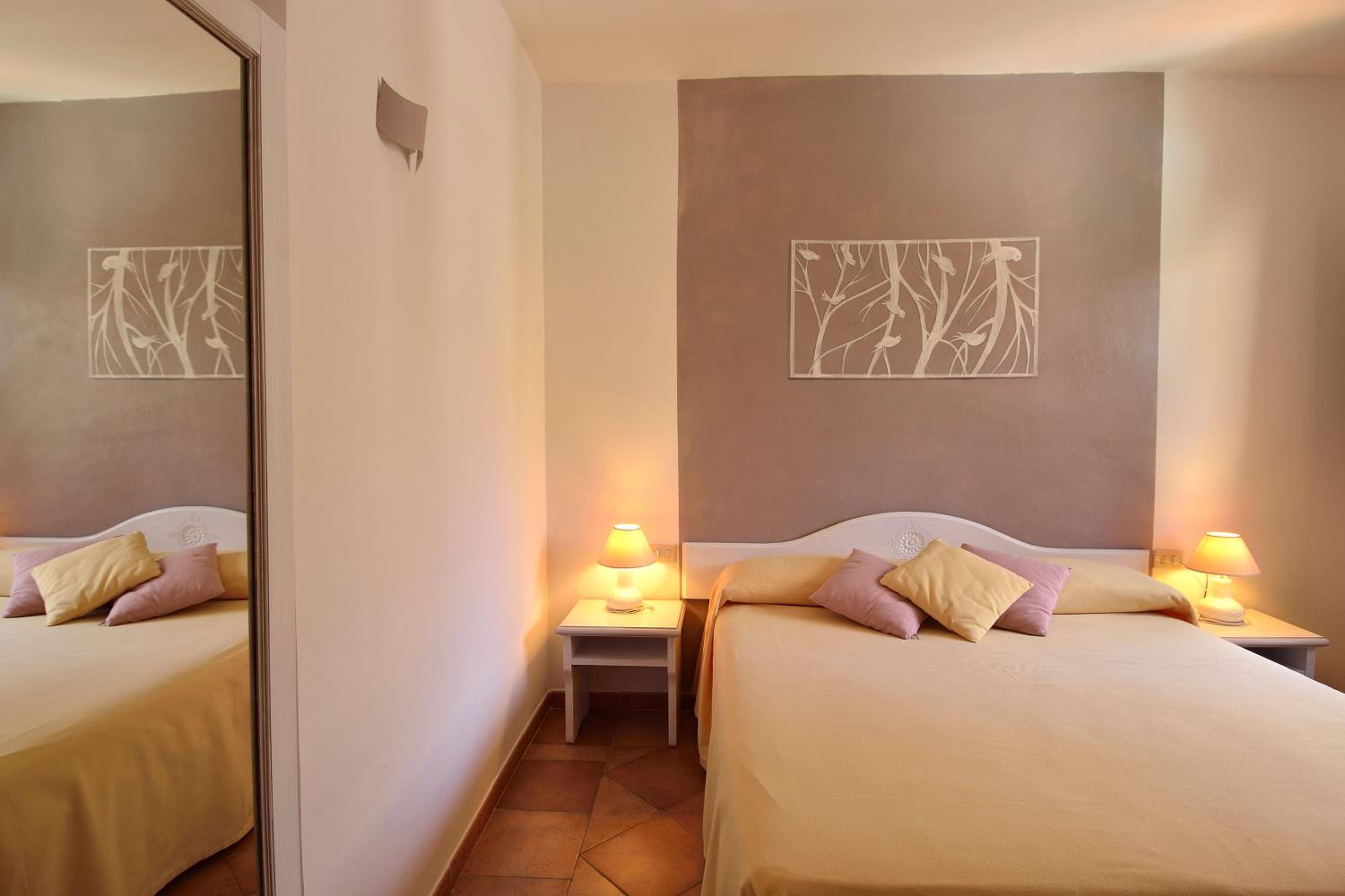 Classic Double Room - Photo 3