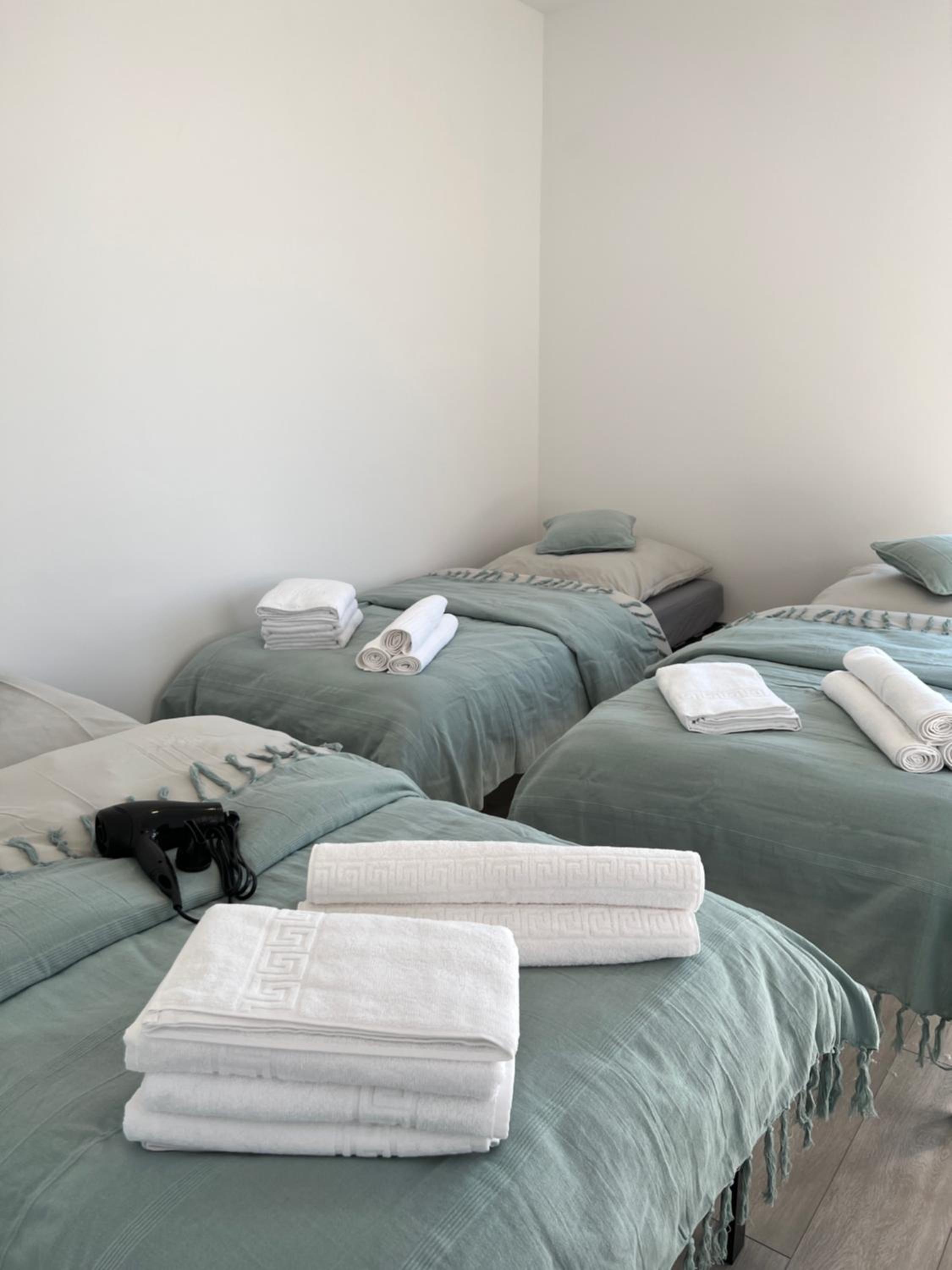 One-Bedroom Apartment - Photo 8