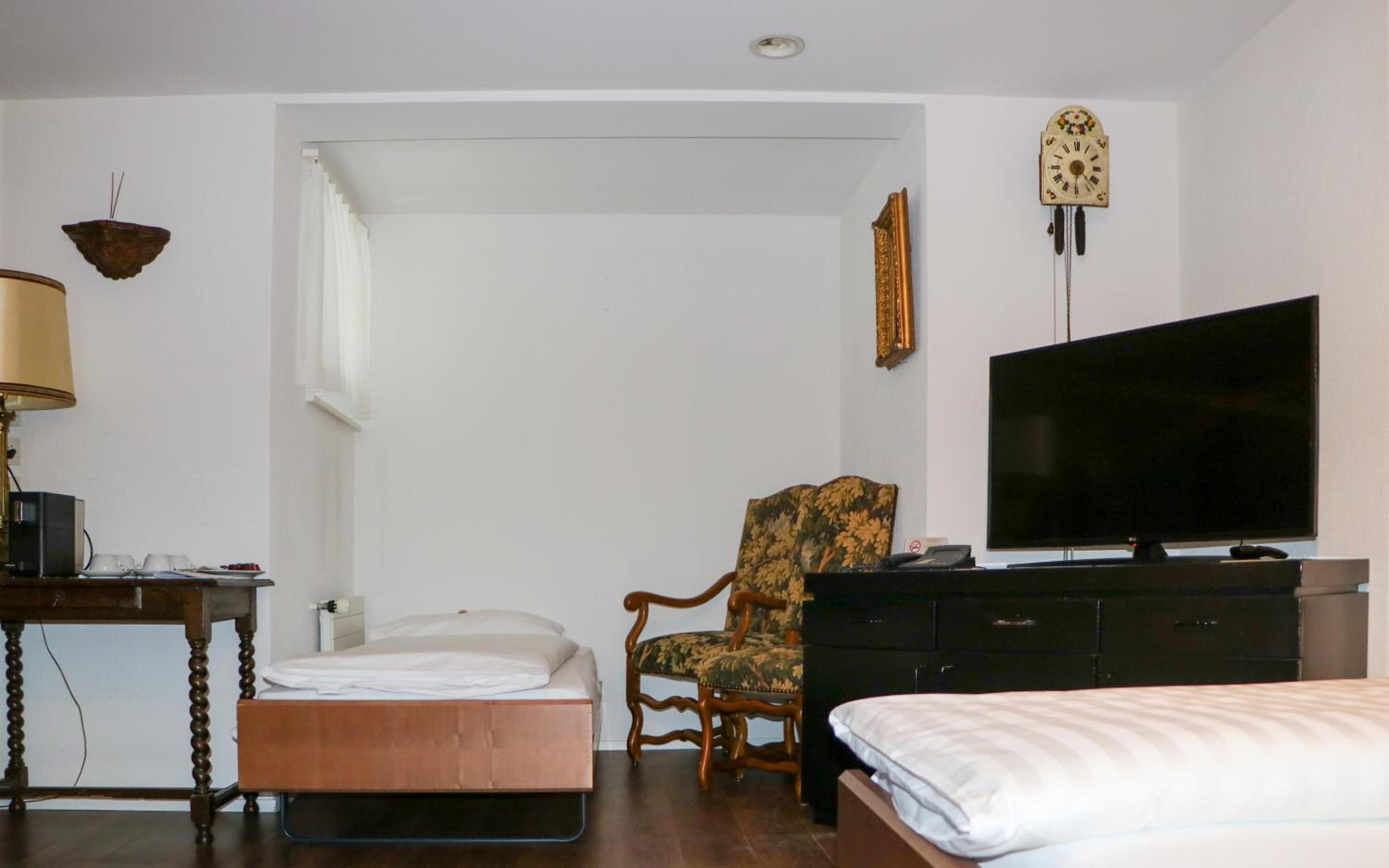 Family Room photo 1