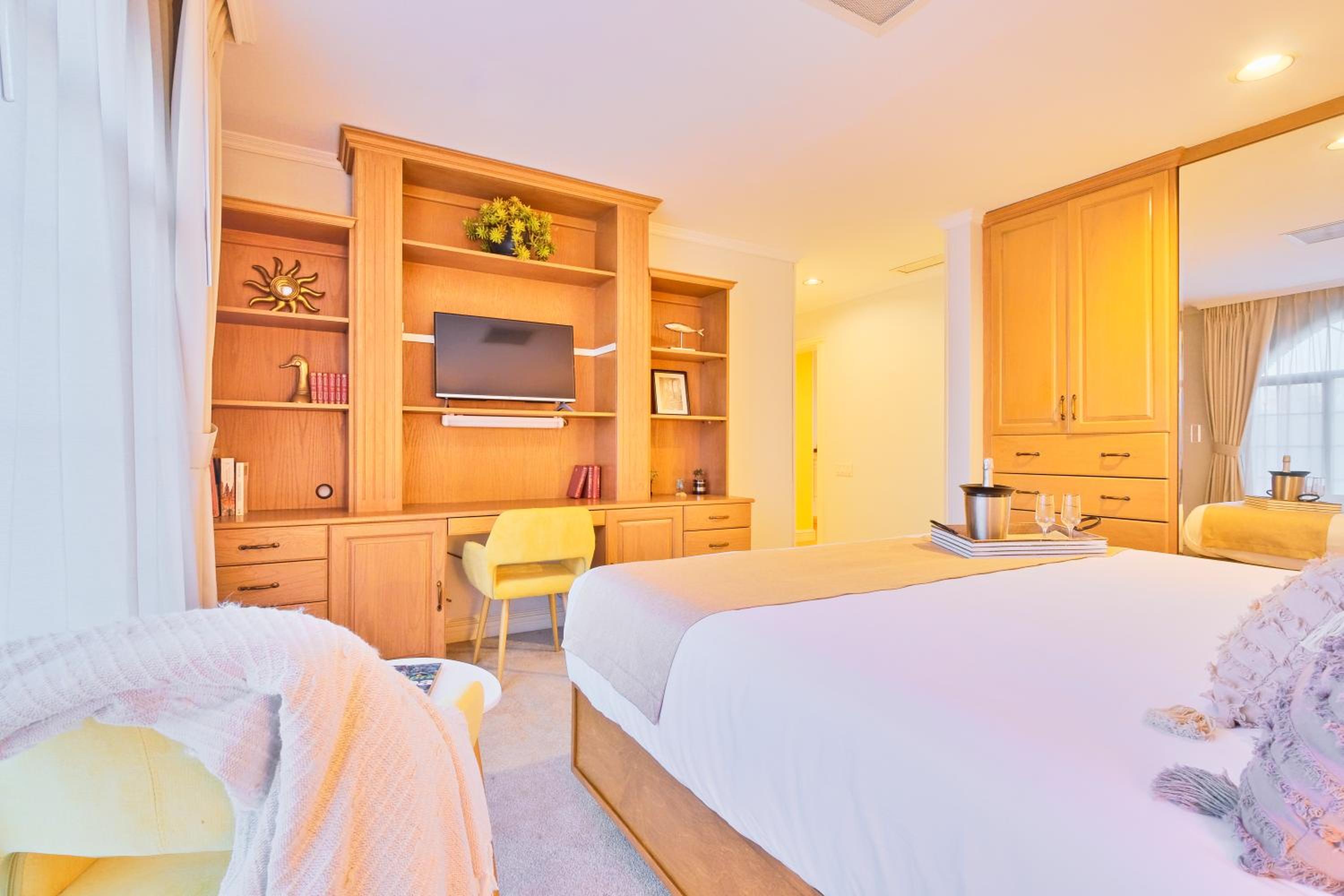 King Room - Photo 24