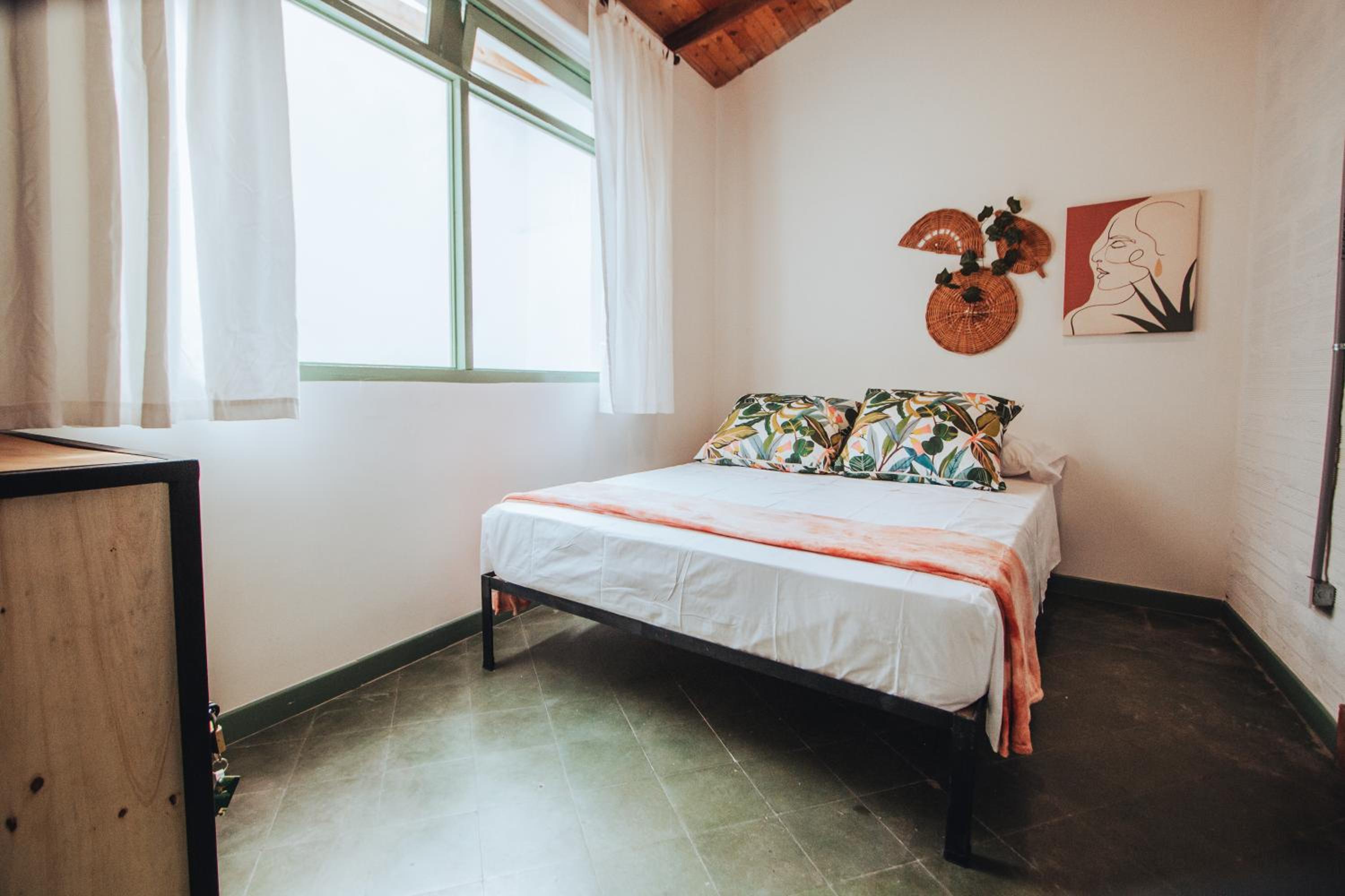 Double Room - Photo 2