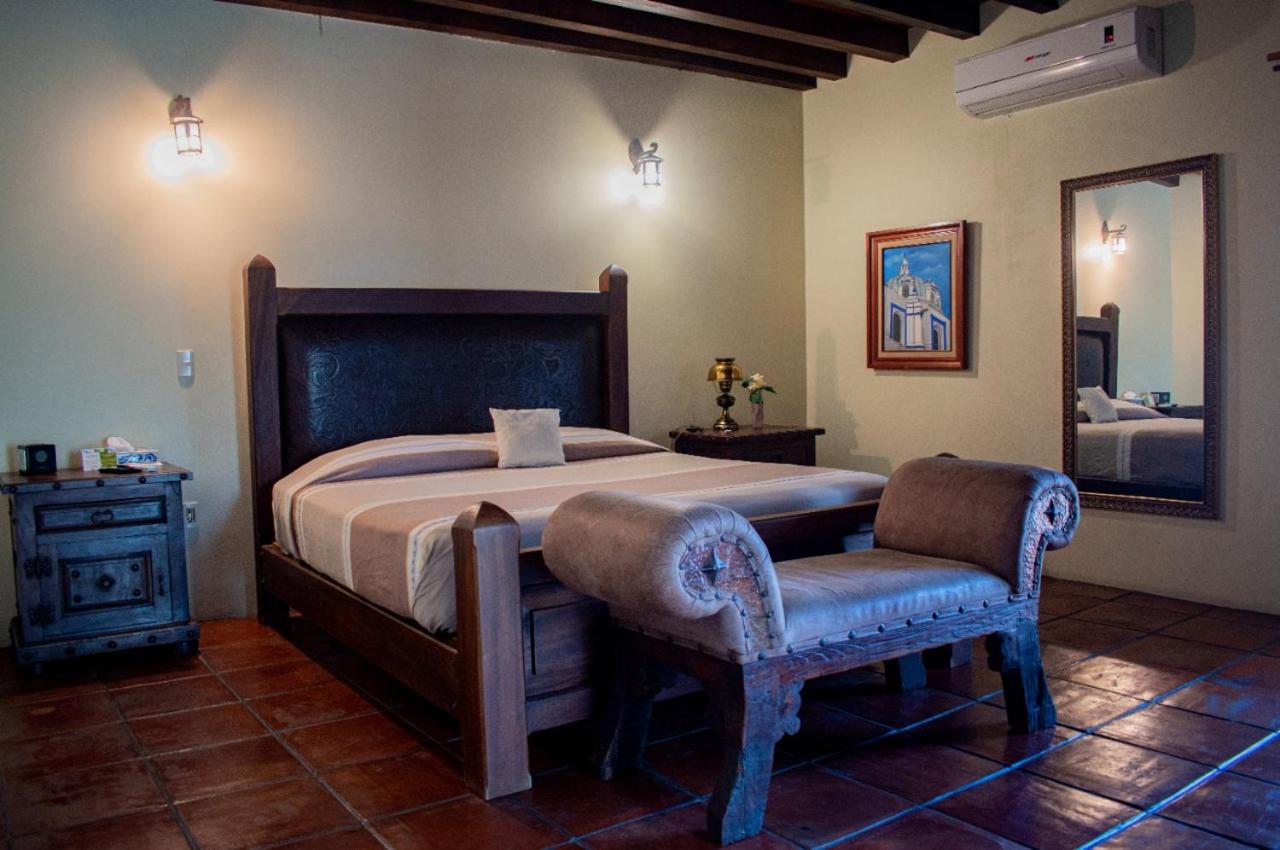 Queen Room with Balcony