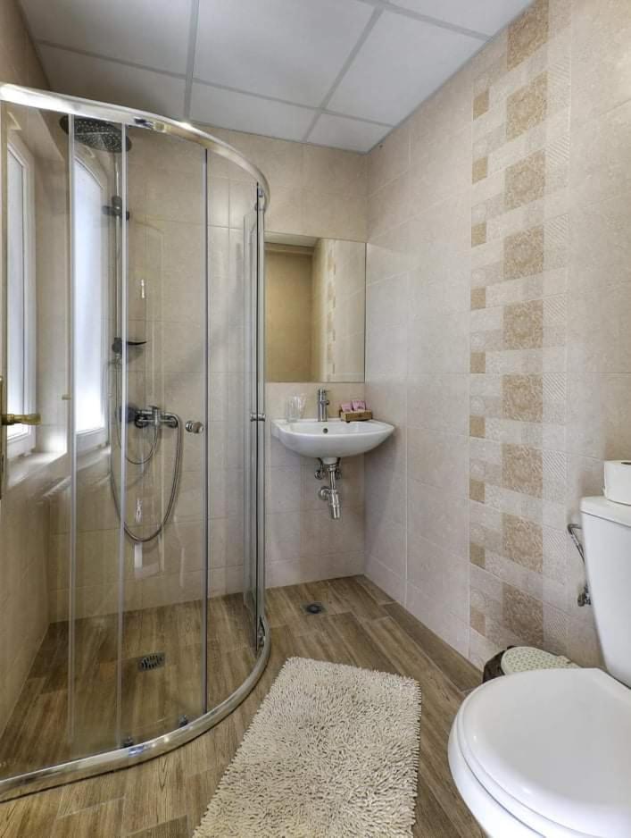 Deluxe Double Room with Balcony photo 2