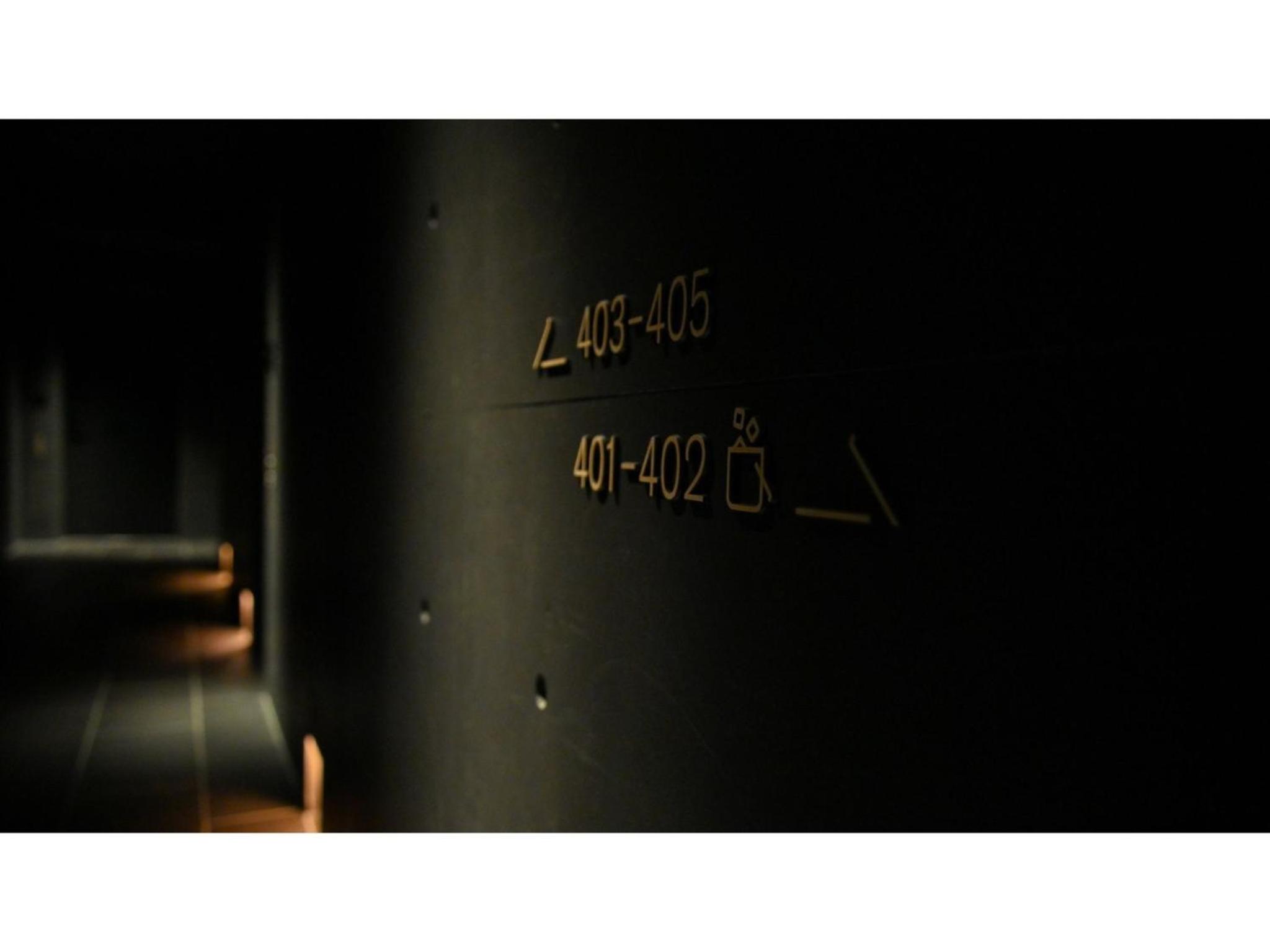 Studio - Photo 11