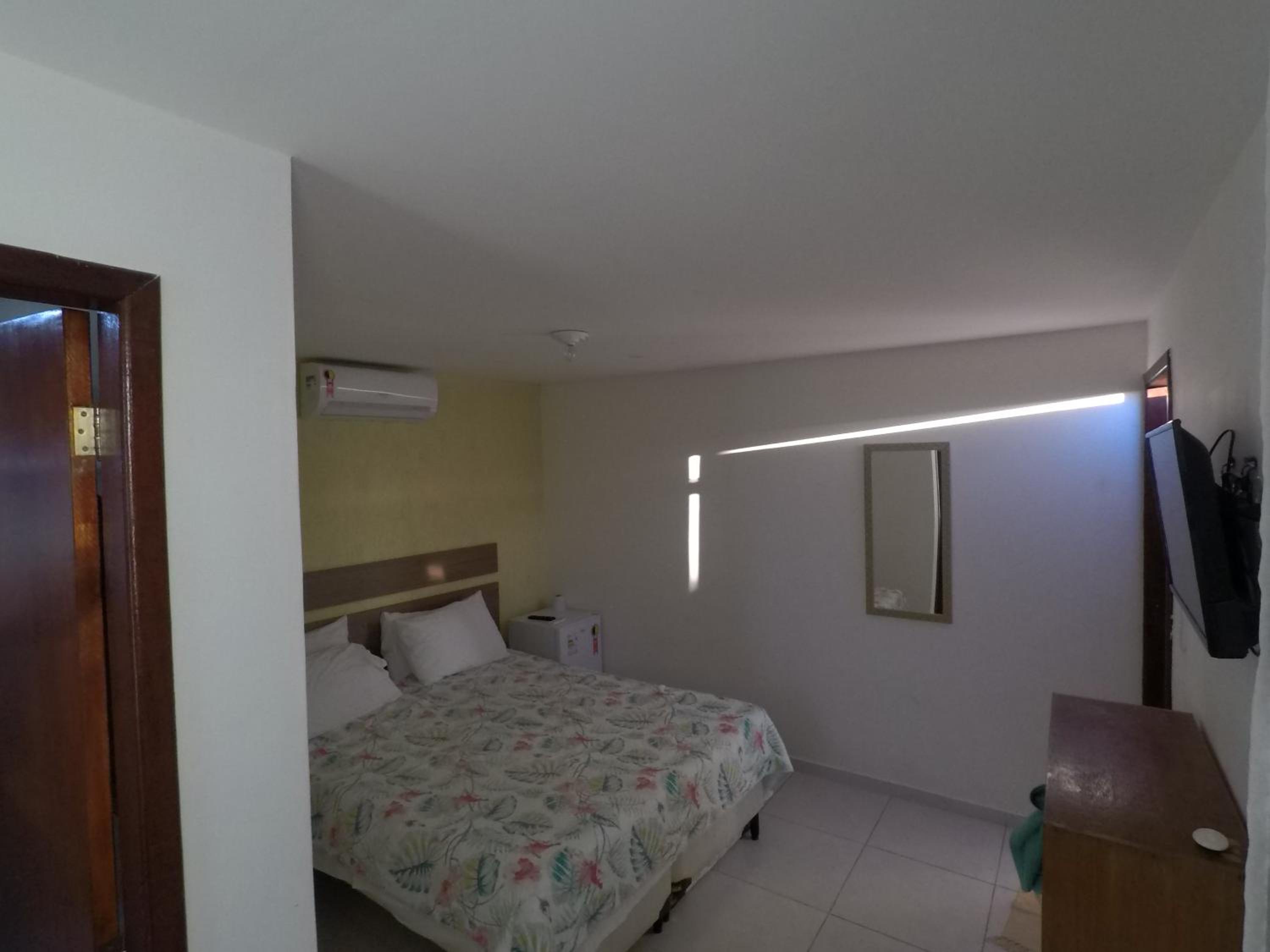 Queen Suite - Photo 4