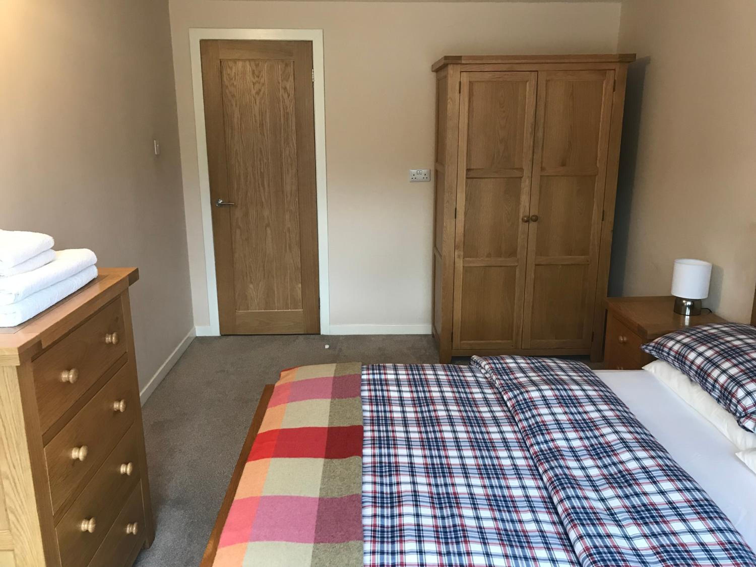 One-Bedroom Apartment - Photo 28