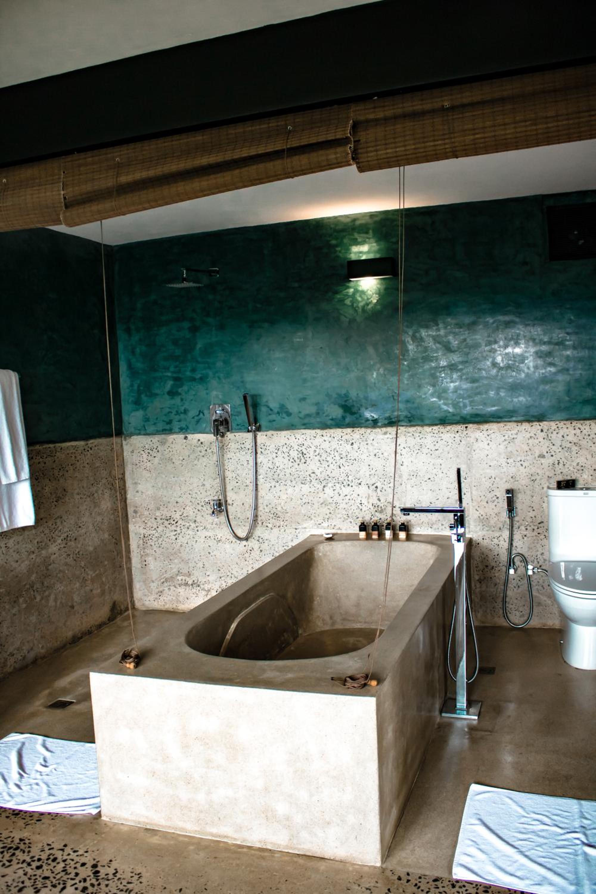 Deluxe Suite photo 2