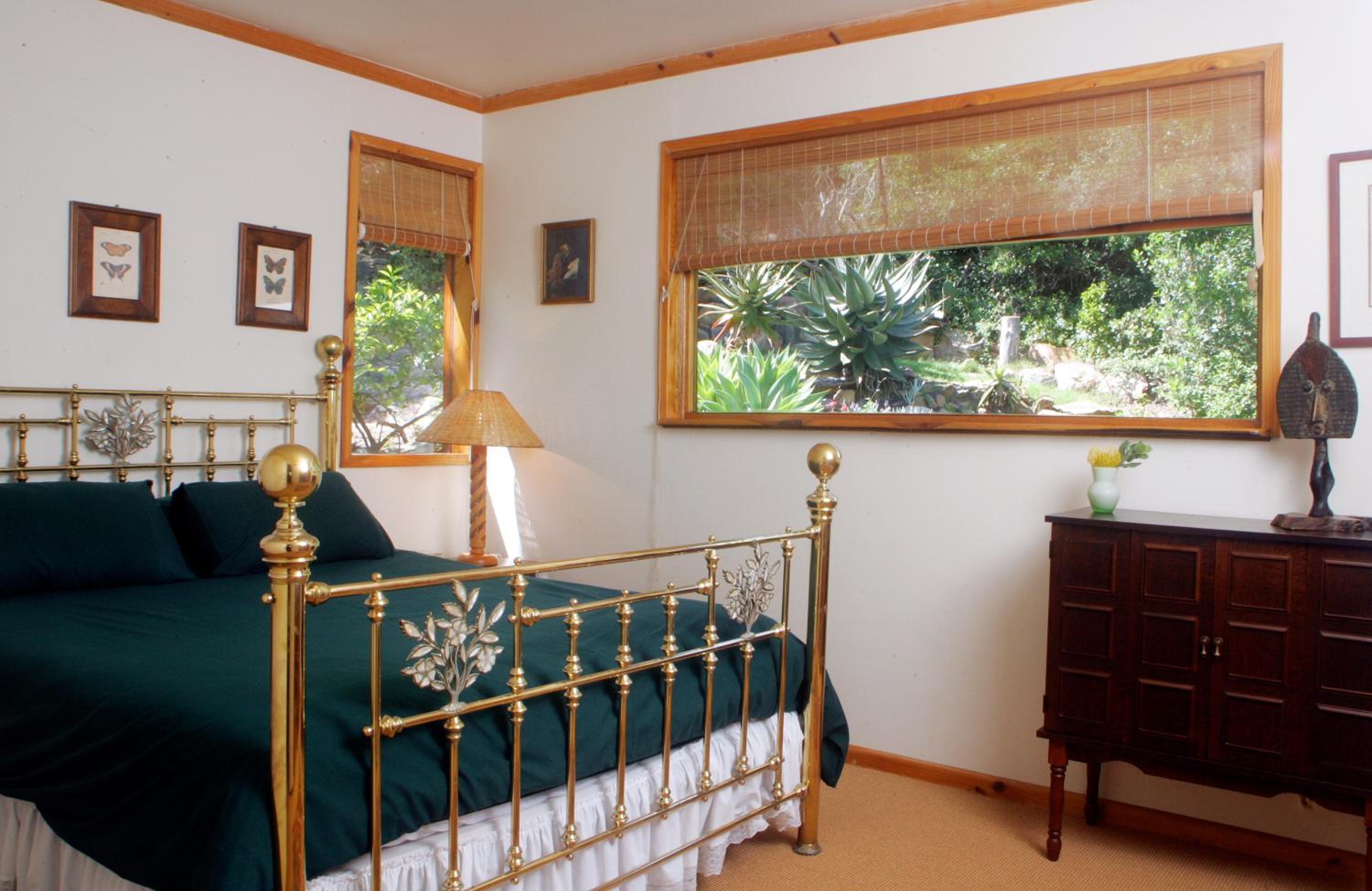 带阳台的小屋