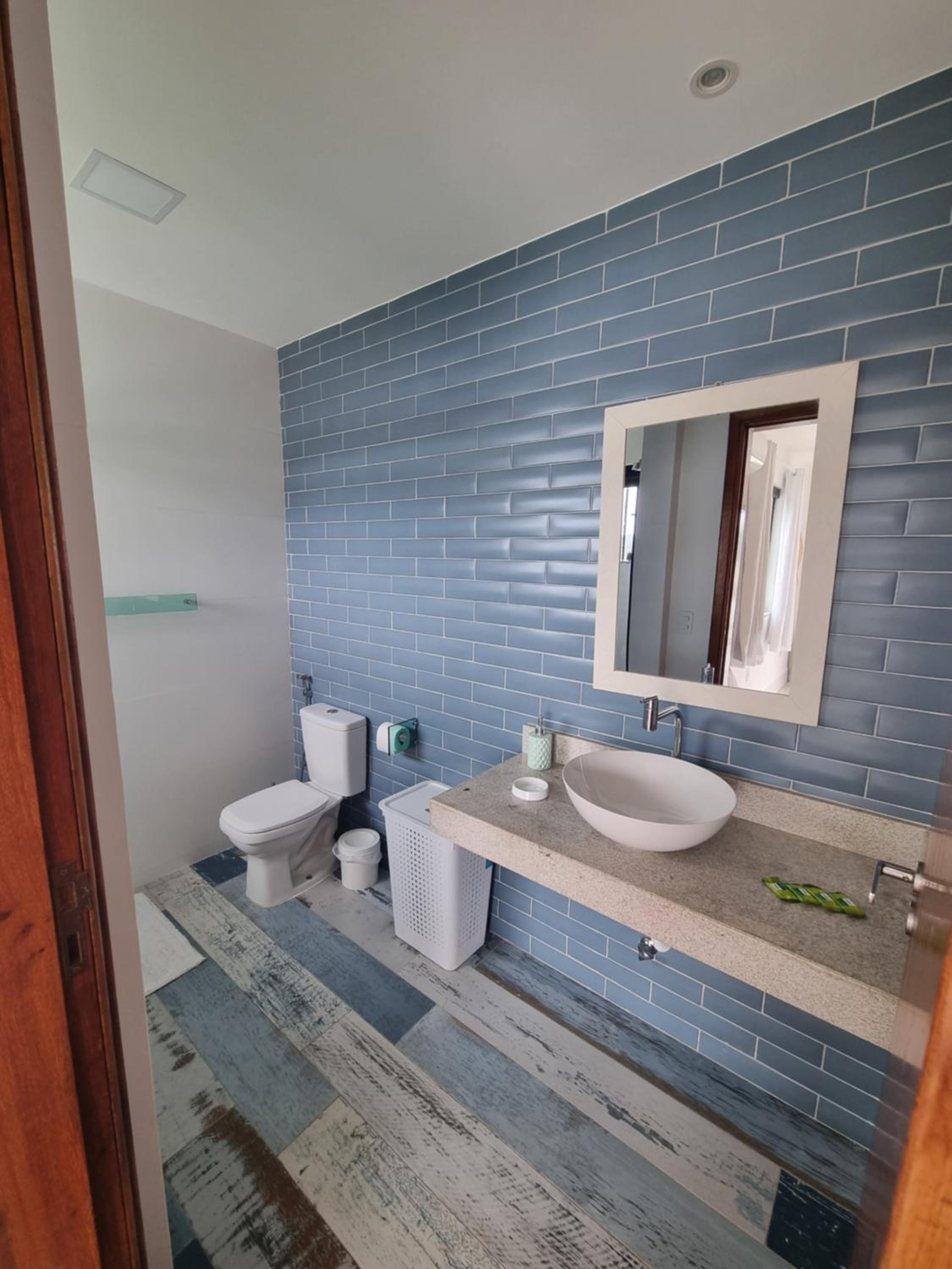 Apartment with Sea View - Photo 24
