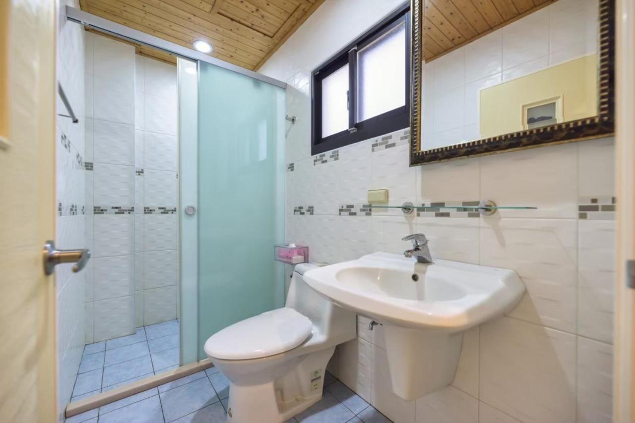 Japanese-Style Quadruple Room photo 3