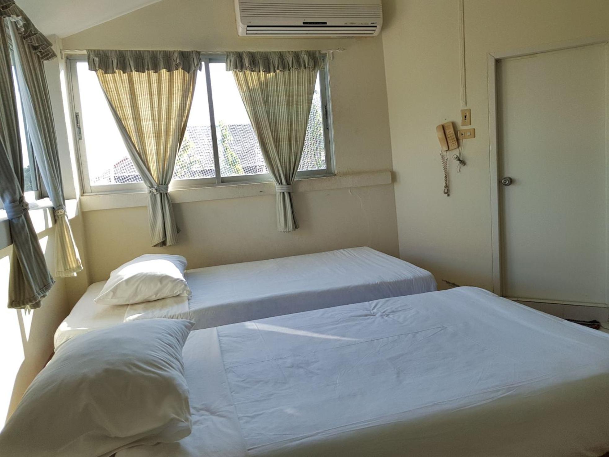 Superior Twin Room photo 3