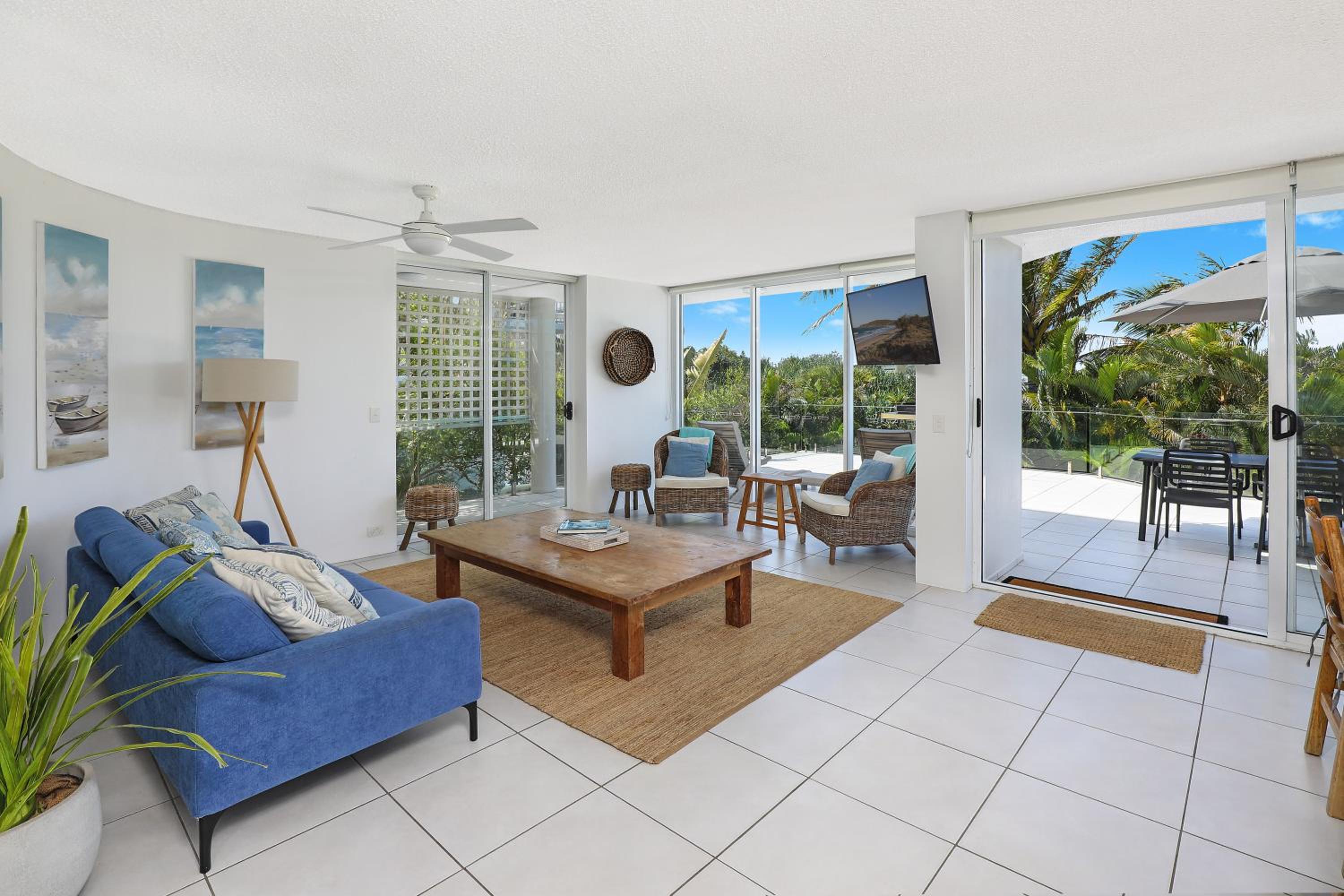 Three-Bedroom Apartment with Expansive Ocean Views at 2/11 Belmore Tce photo 1
