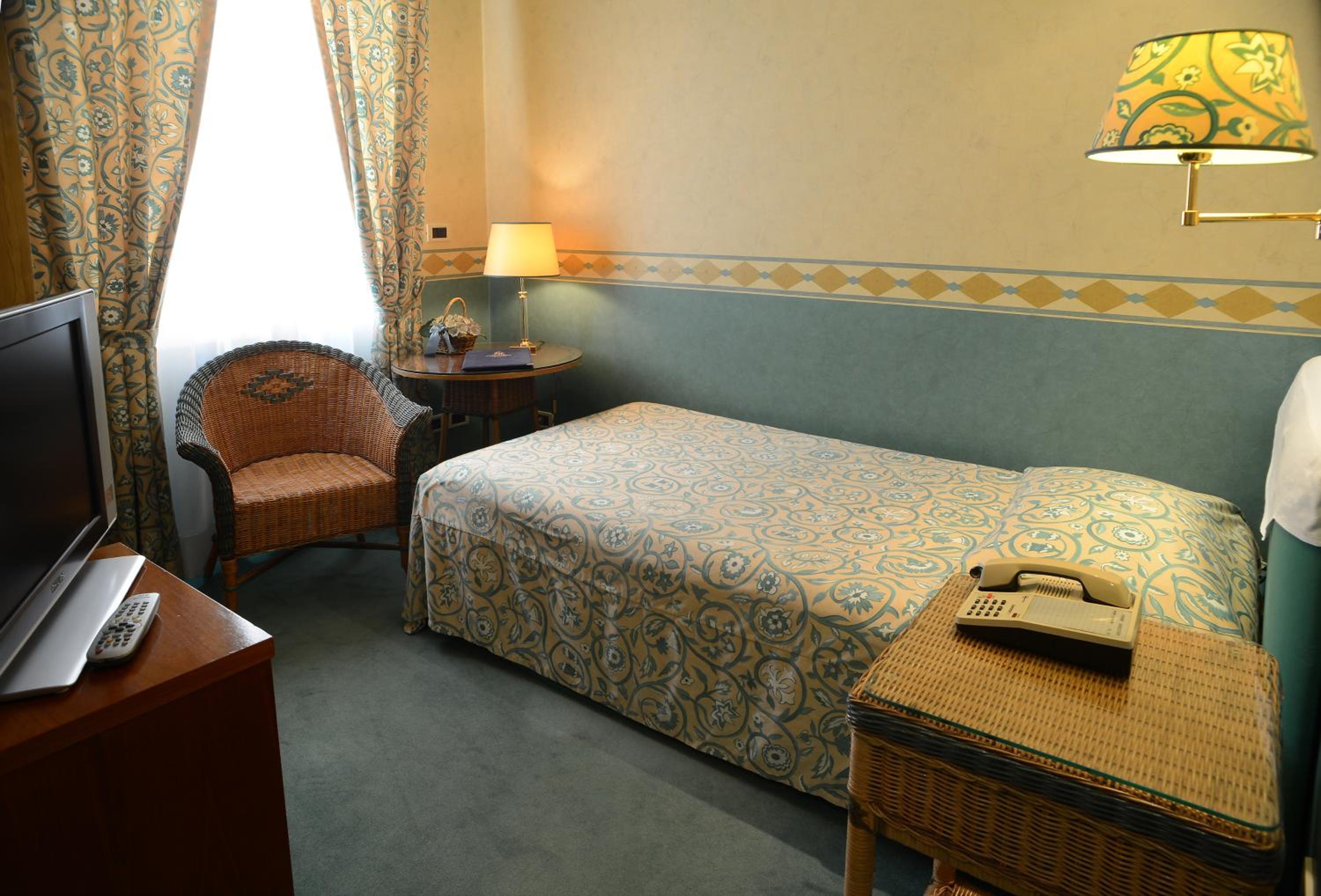Standard Single Room photo 3