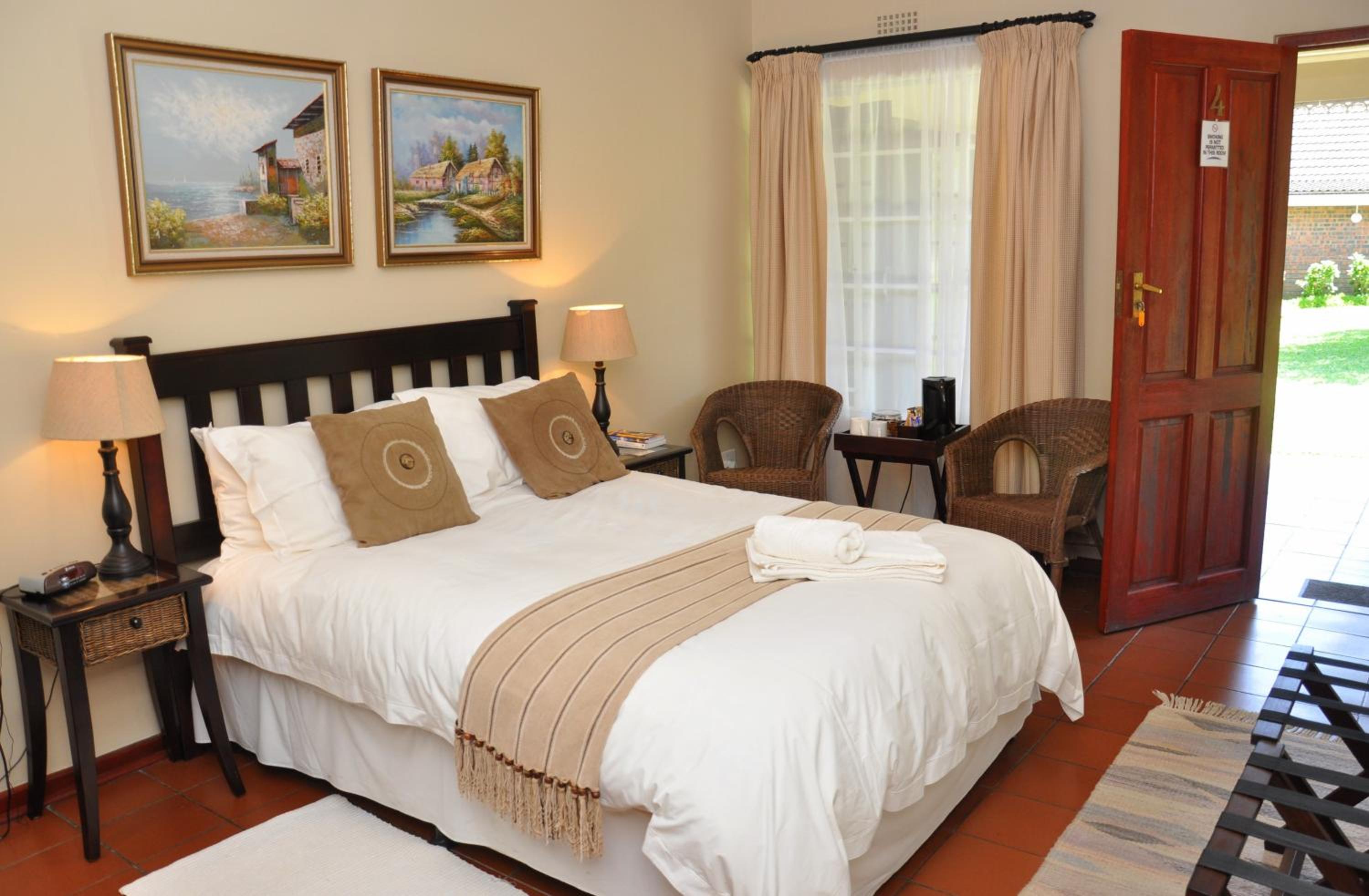 Double Room with Fan photo 1