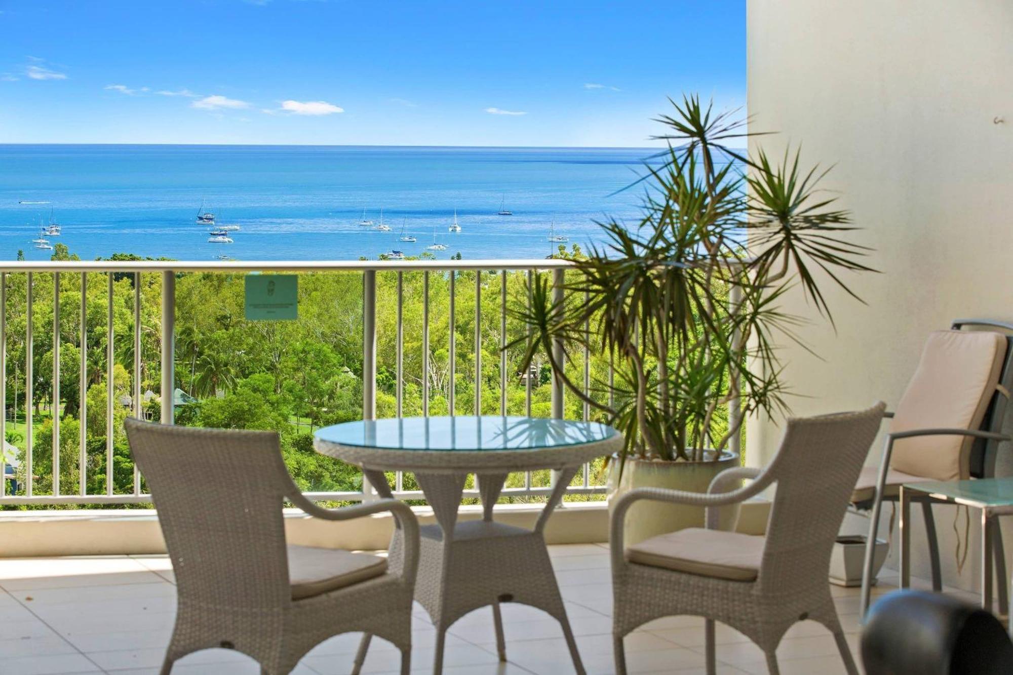 1 Bedroom Penthouse photo 2
