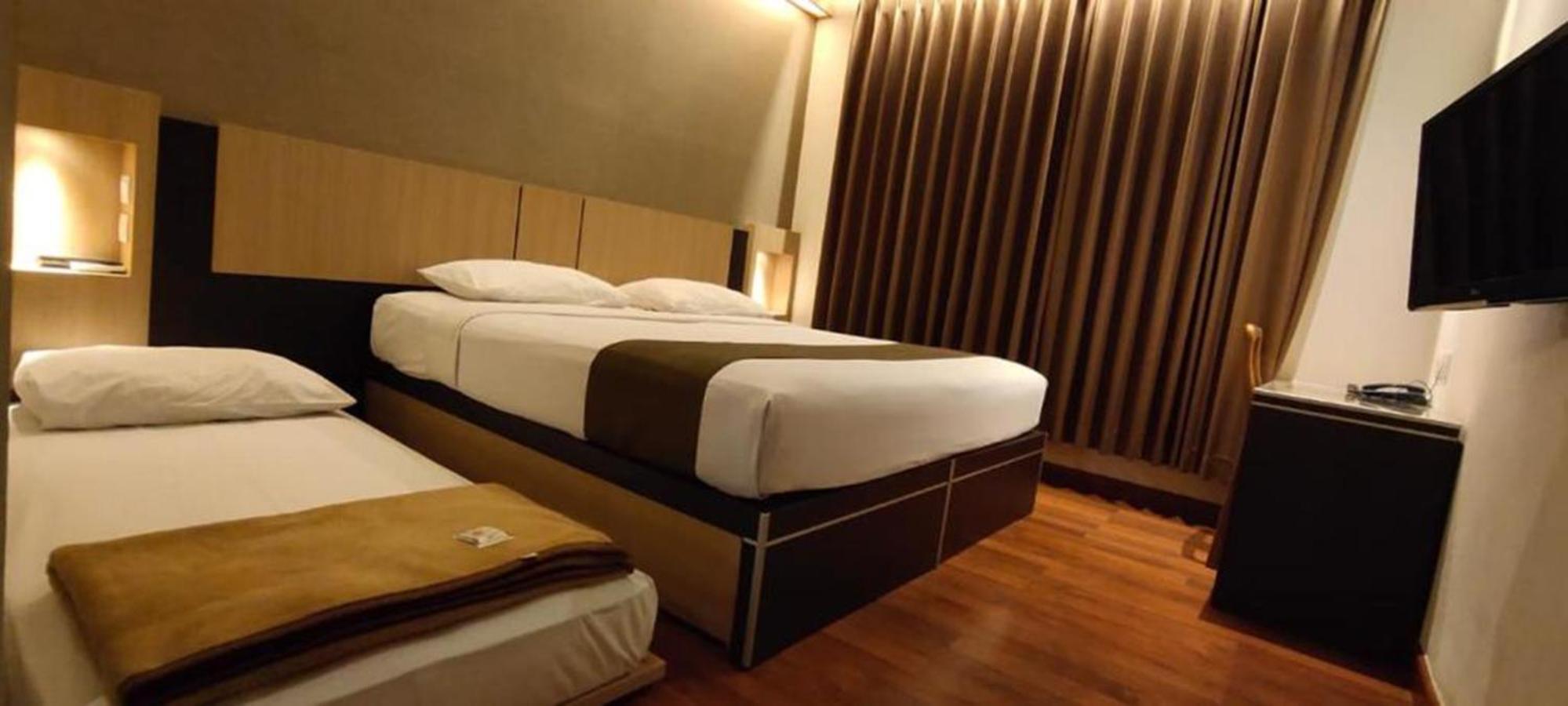Superior Triple Room - Room Only - Photo 5