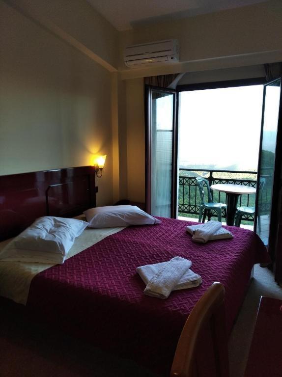 Triple Room with Terrace - Photo 1