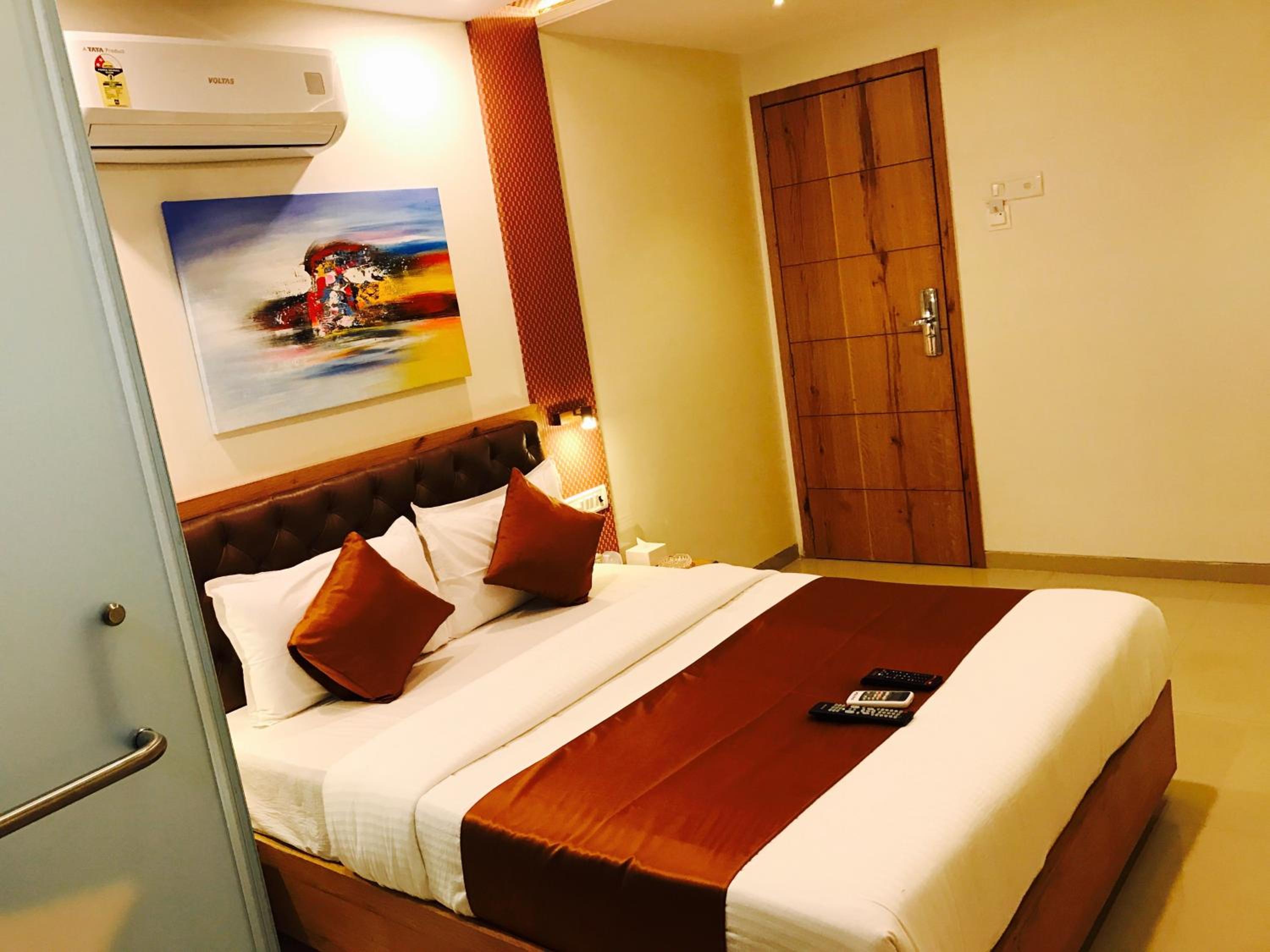 Deluxe Double Room - Photo 4
