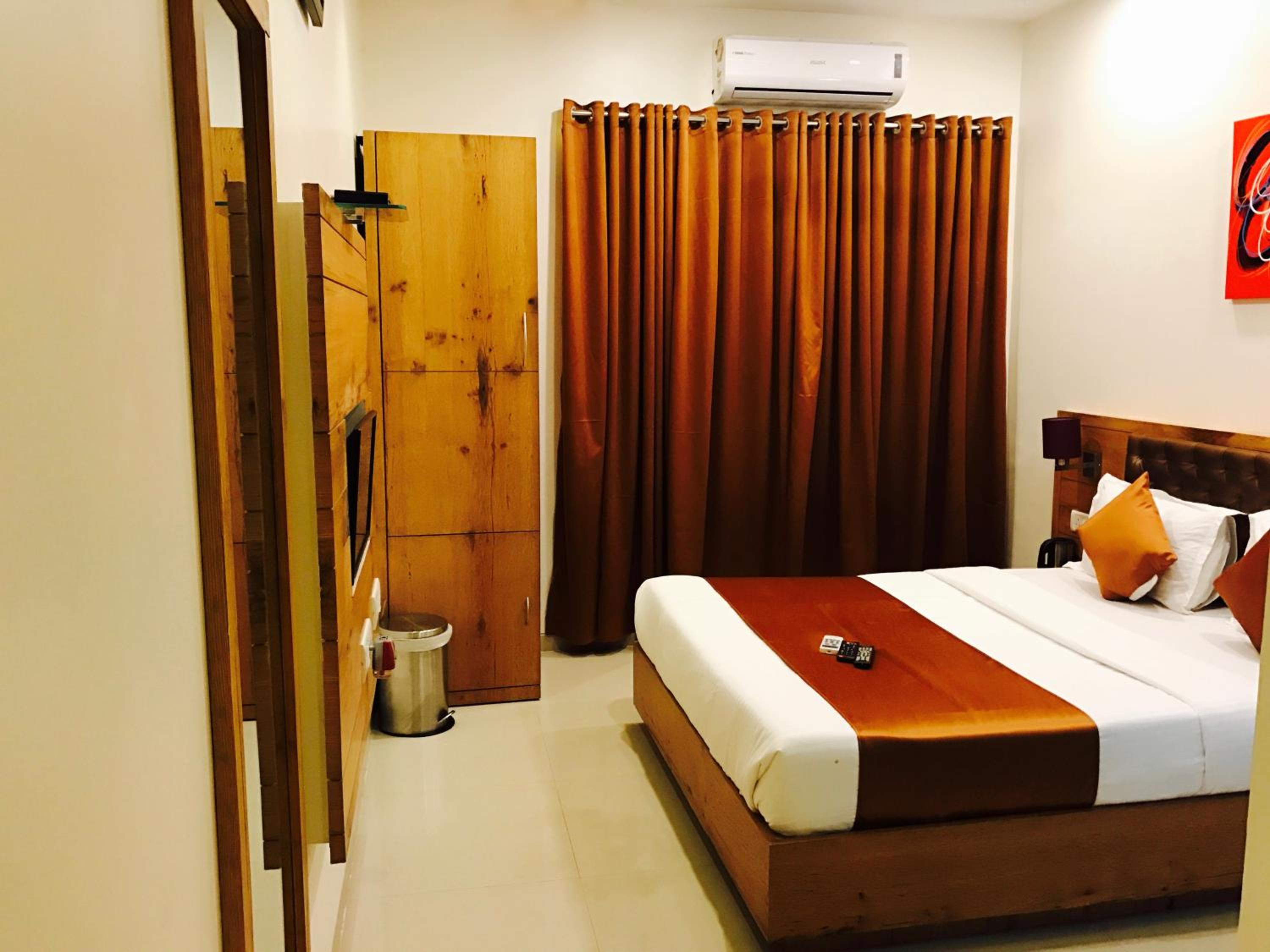 Deluxe Double Room - Photo 3