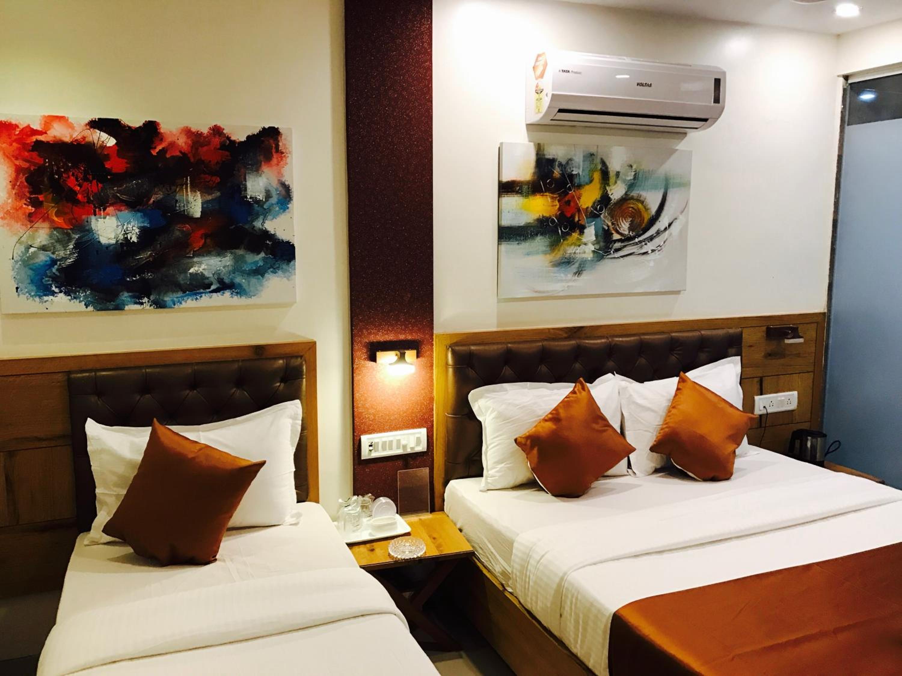 Deluxe Triple Room - Photo 6