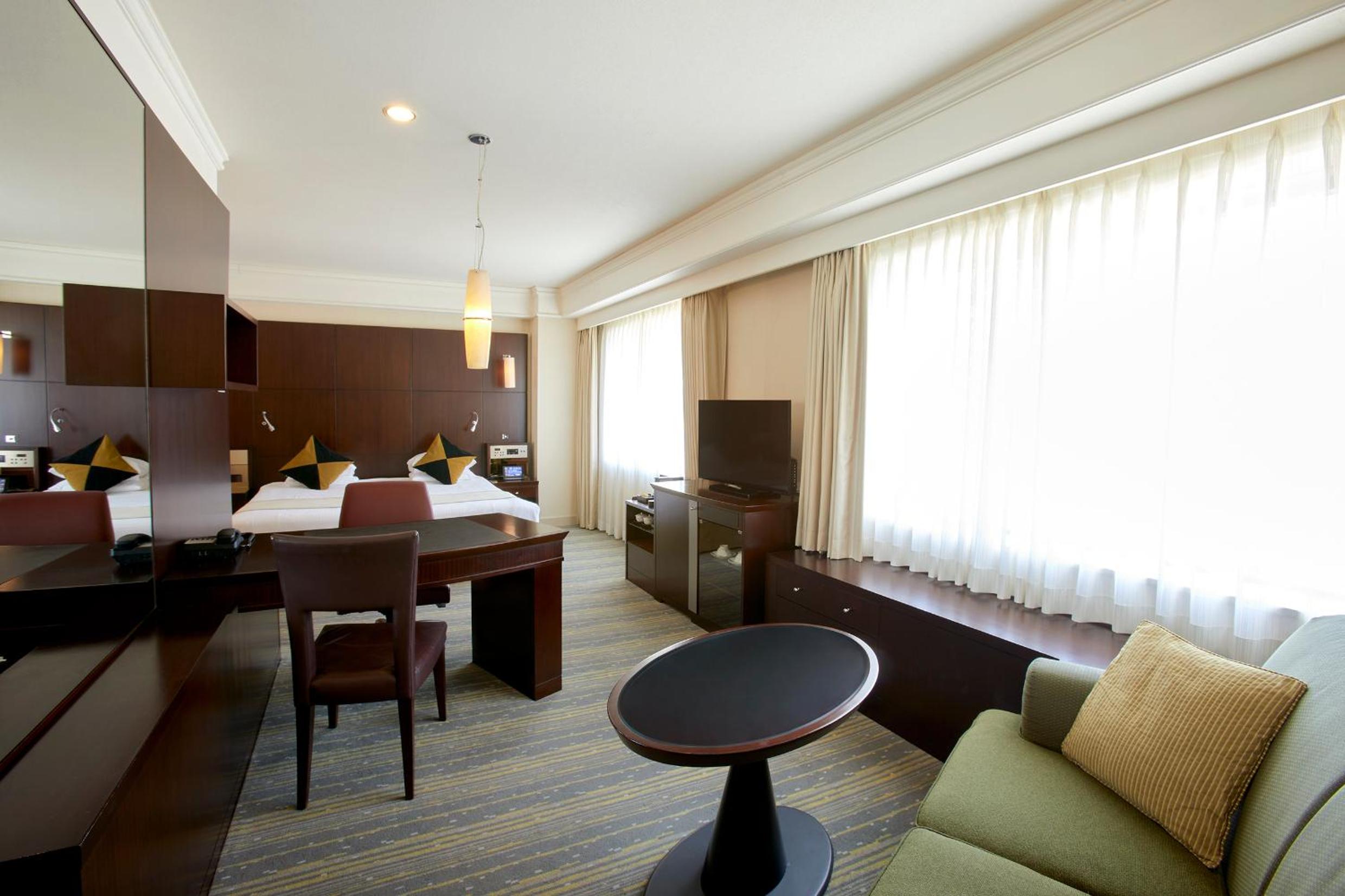 Deluxe Twin Room with Complimentary Breakfast - Executive Floor photo 1