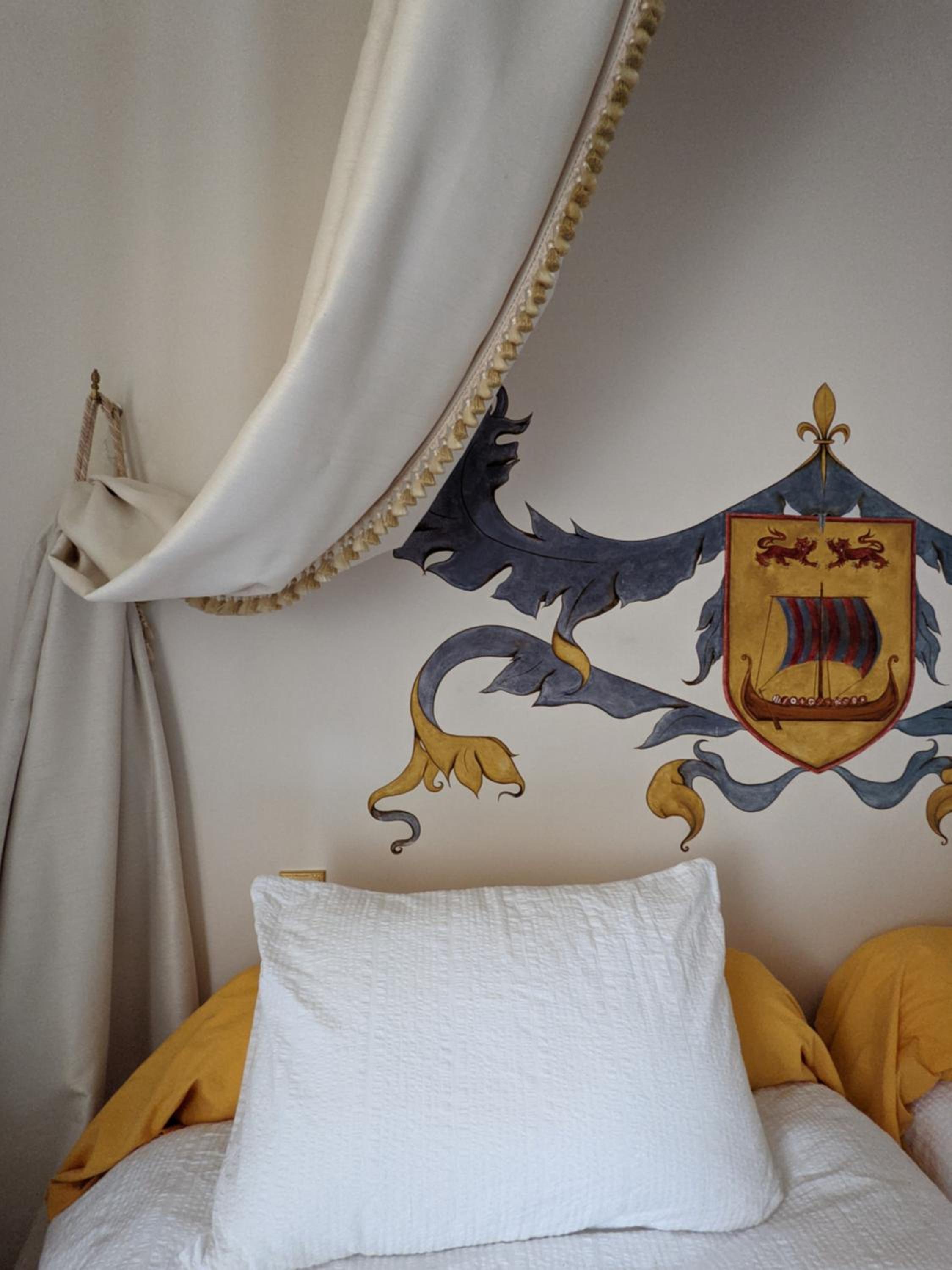 Deluxe Double Room with Bath photo 3