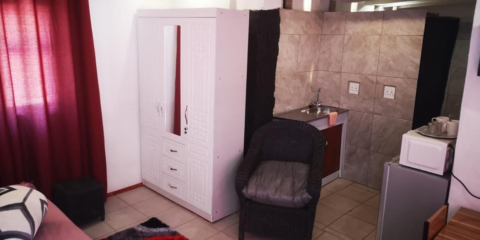 Double or Twin Room with Bathroom photo 1