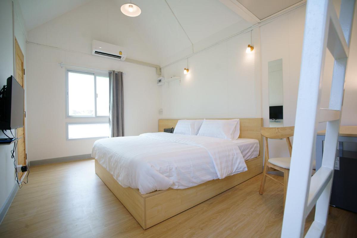 One-Bedroom House photo 3