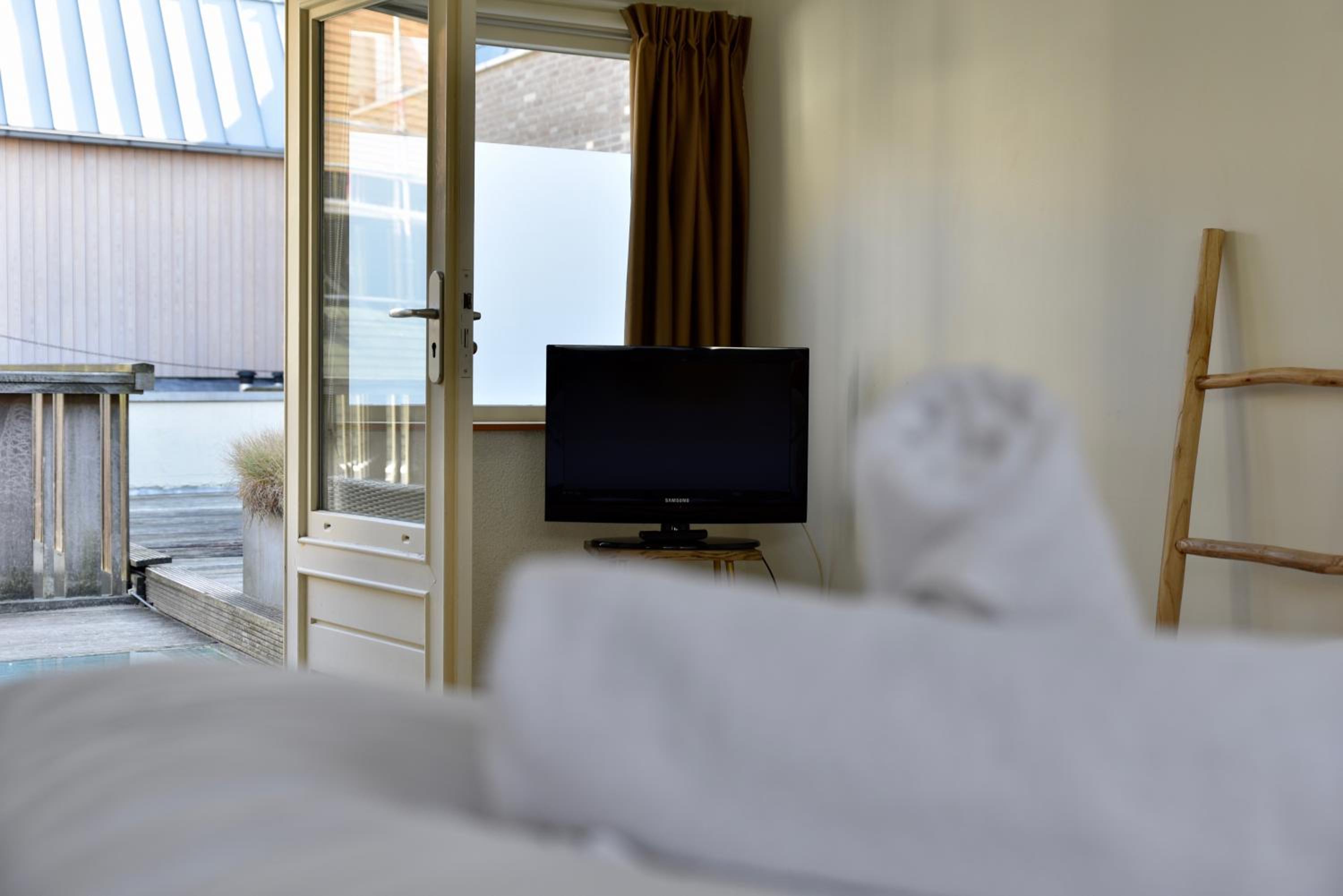 Superior Twin Room - Photo 3