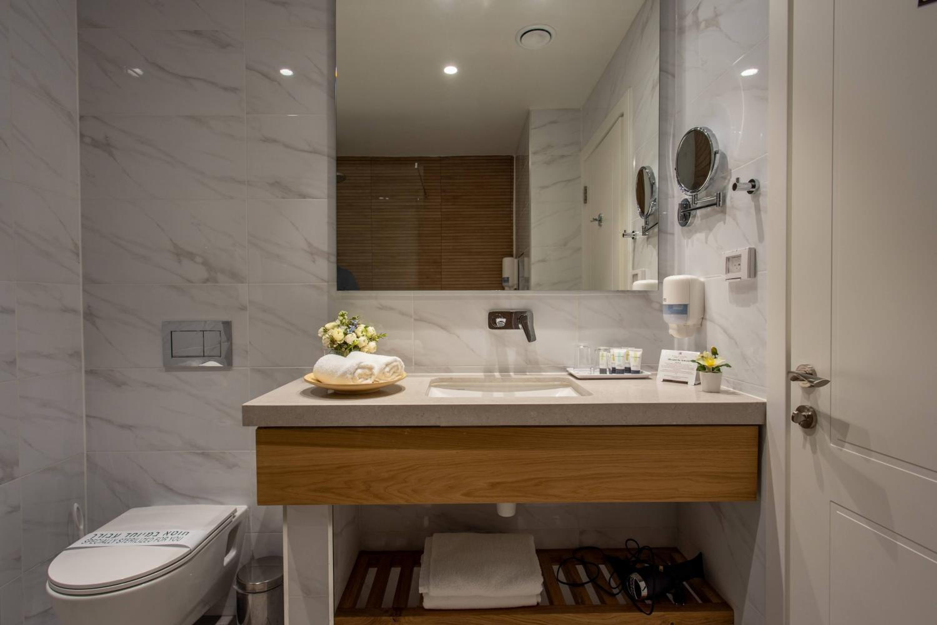 Superior Double Room - Photo 4