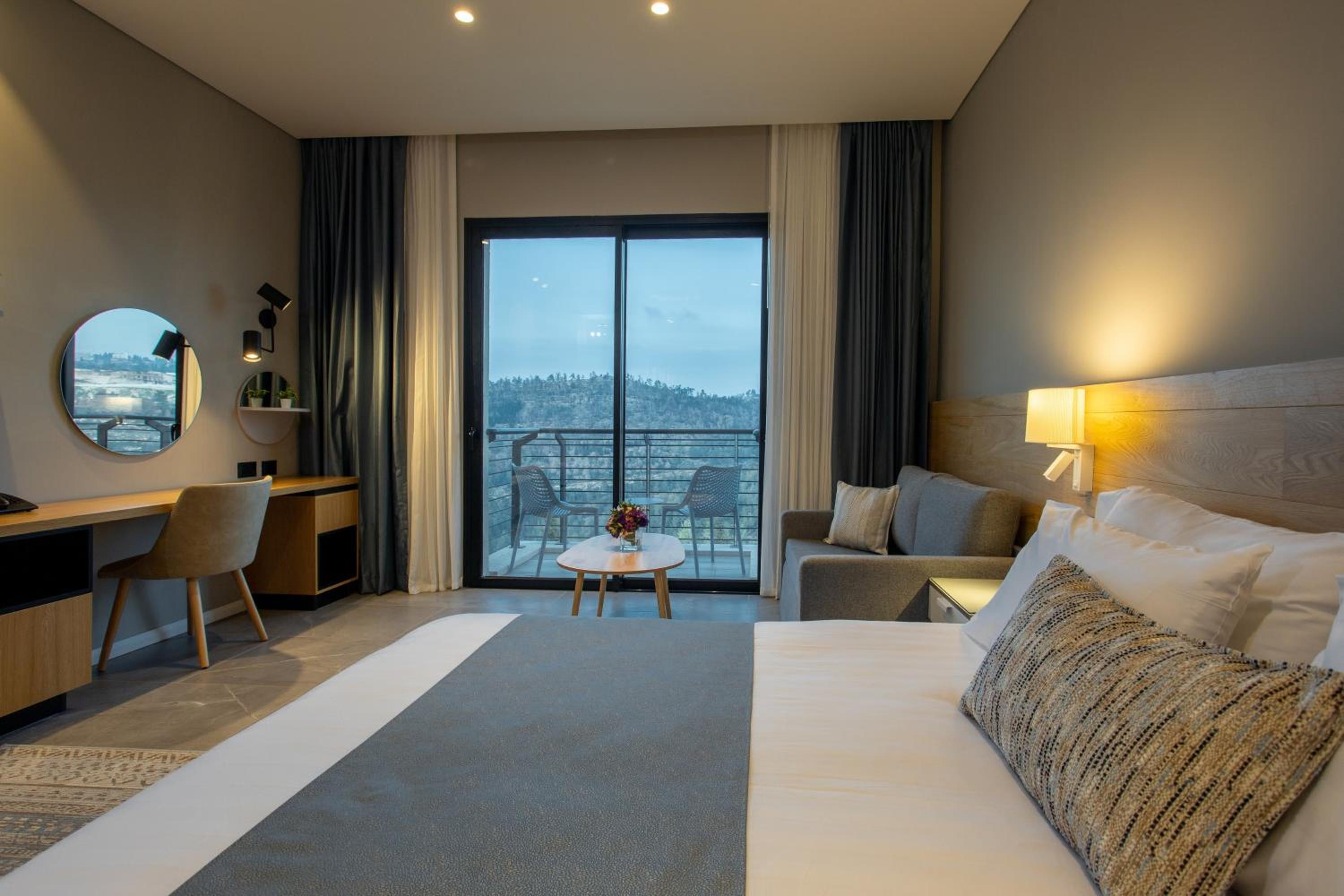 Superior Double Room - Photo 8