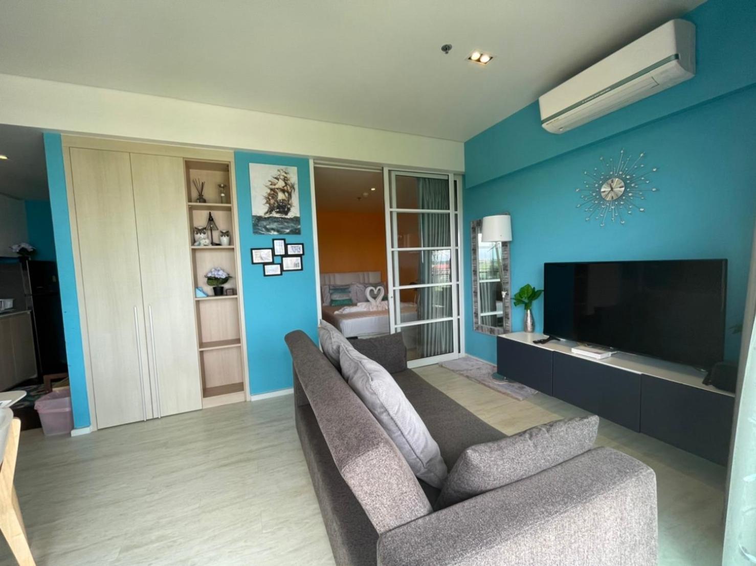 Two-Bedroom Apartment - Photo 9