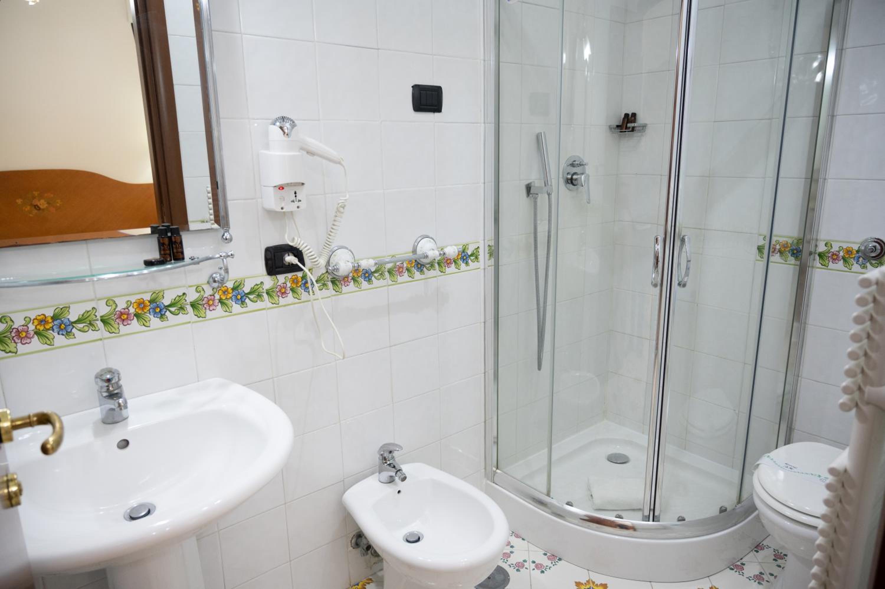 Double Room - Annex - Photo 6
