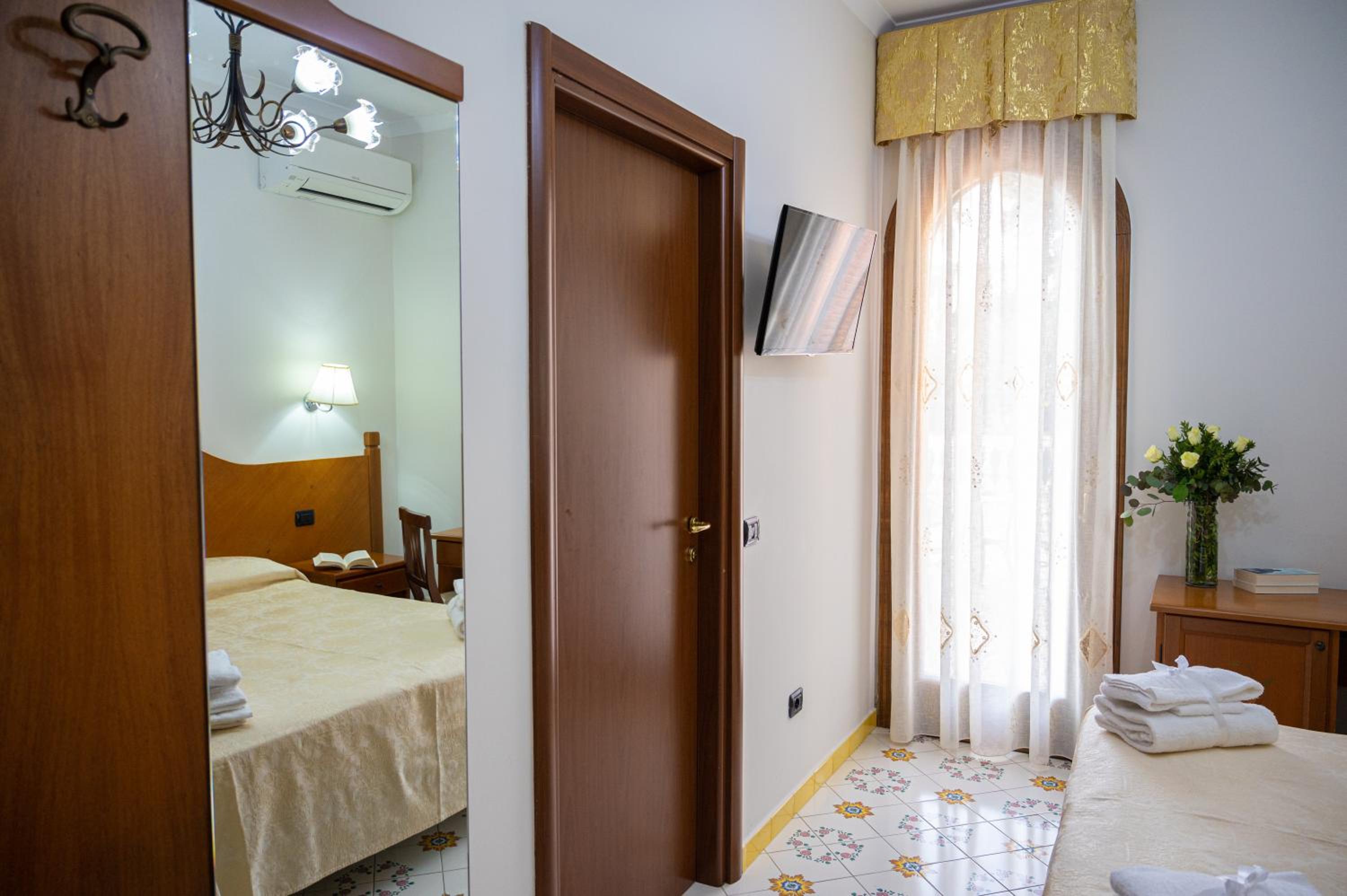 Double Room - Annex - Photo 4