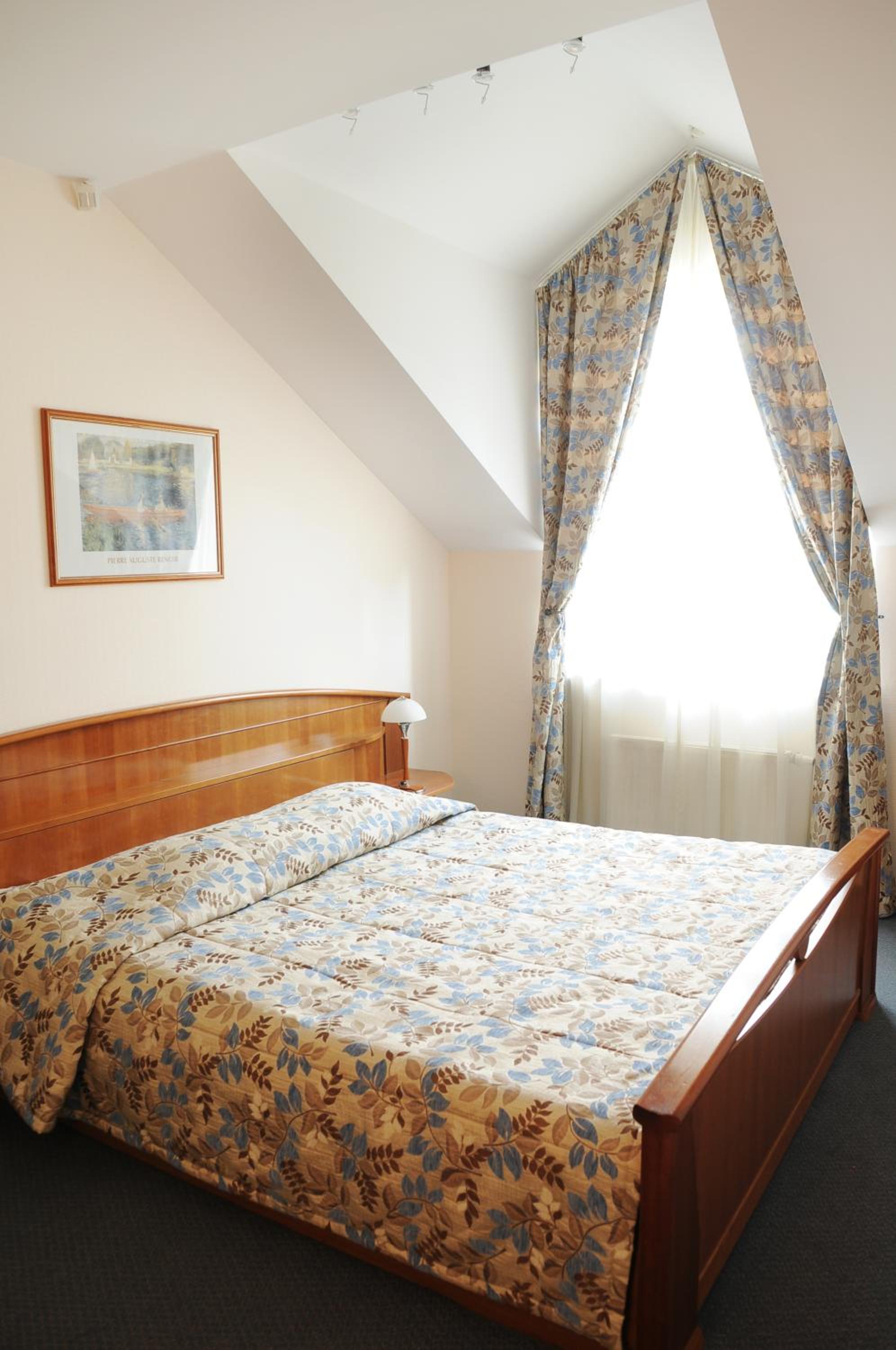 Suite - Photo 6
