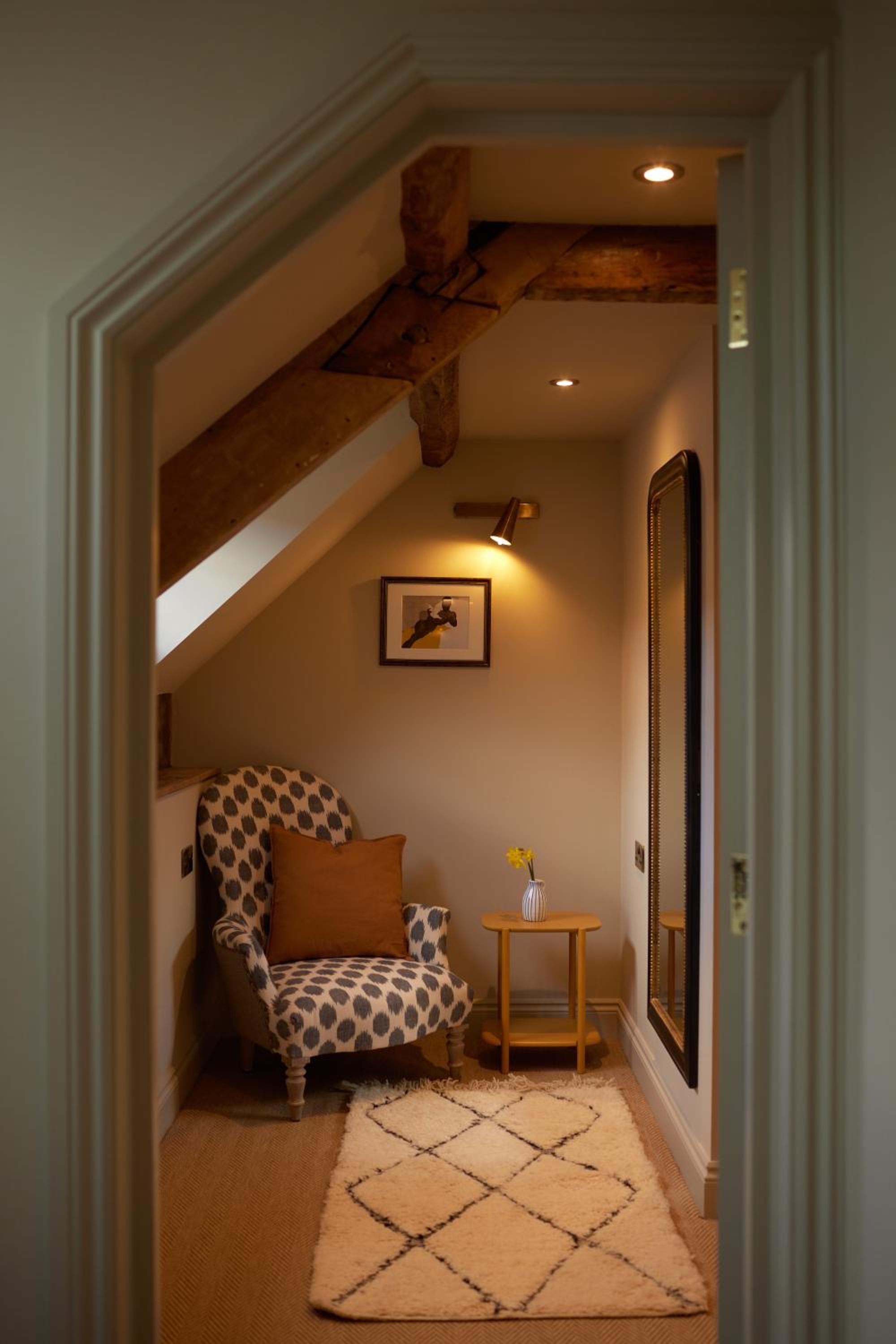 Double Room with Private Bathroom - Photo 3