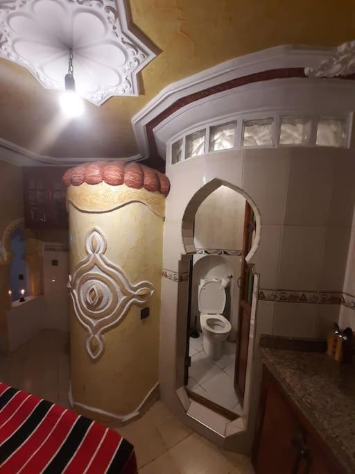 One-Bedroom House - Photo 20