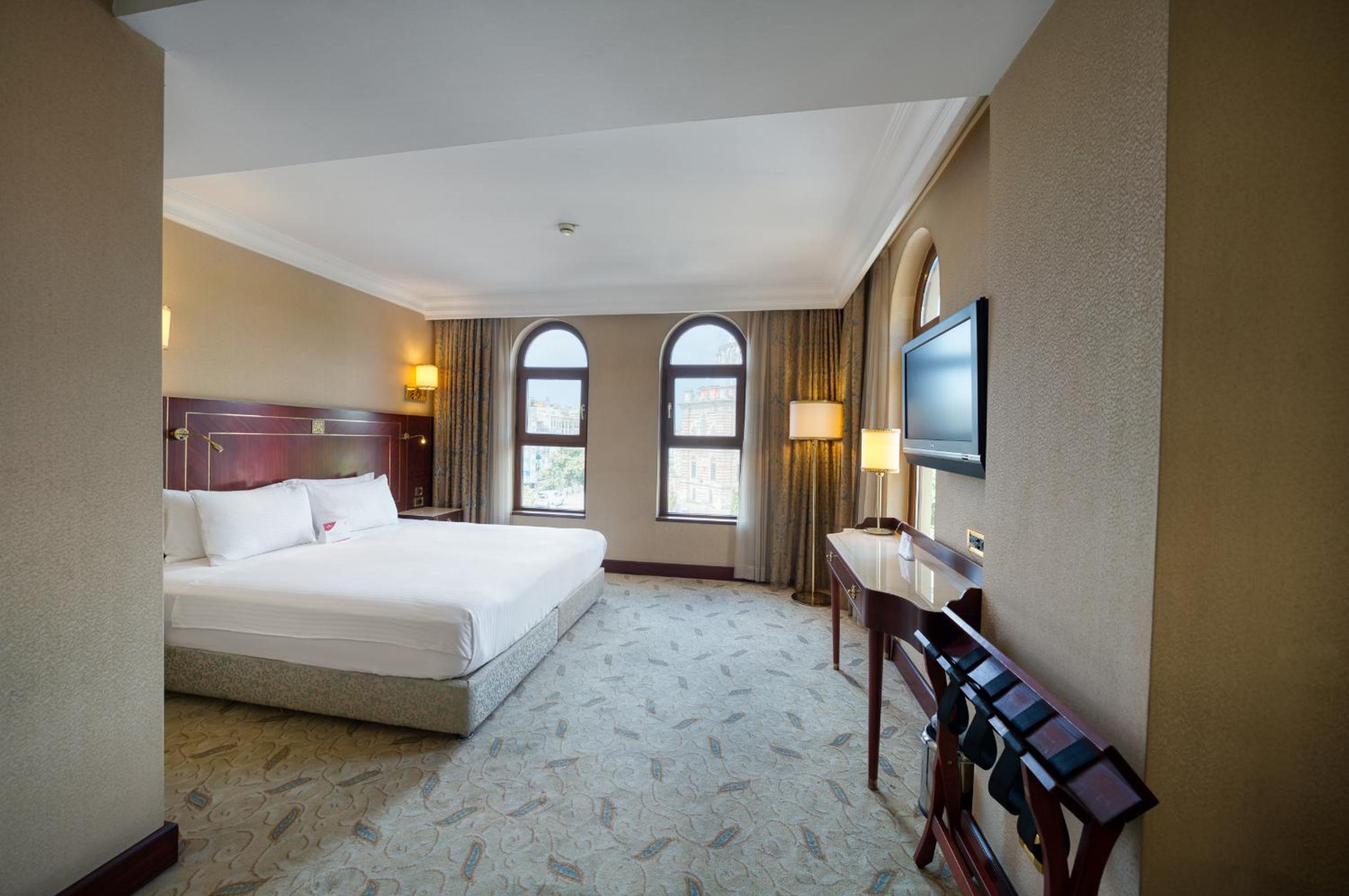 Premium Room thumbnail 5
