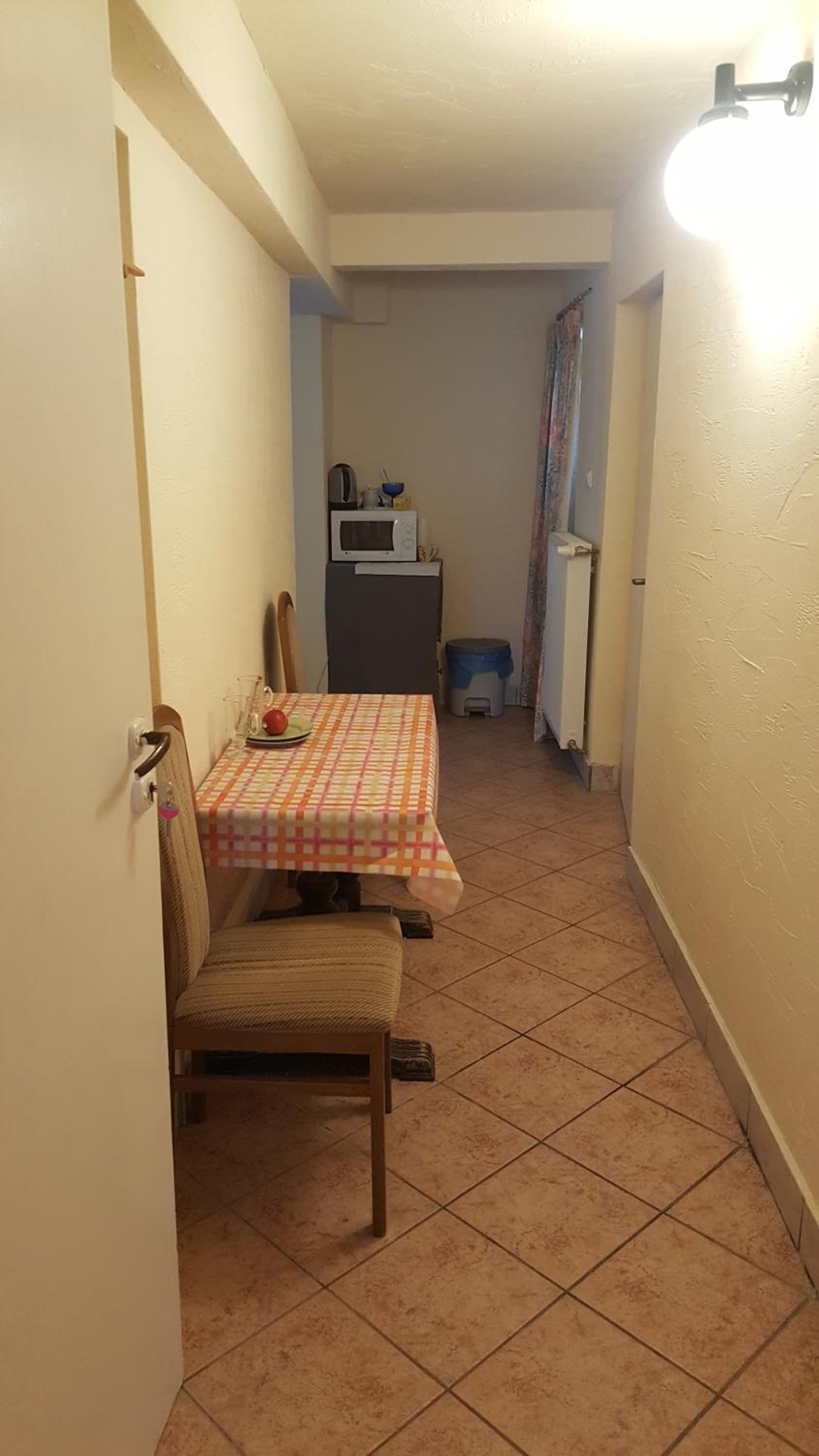 Double Room - Photo 5