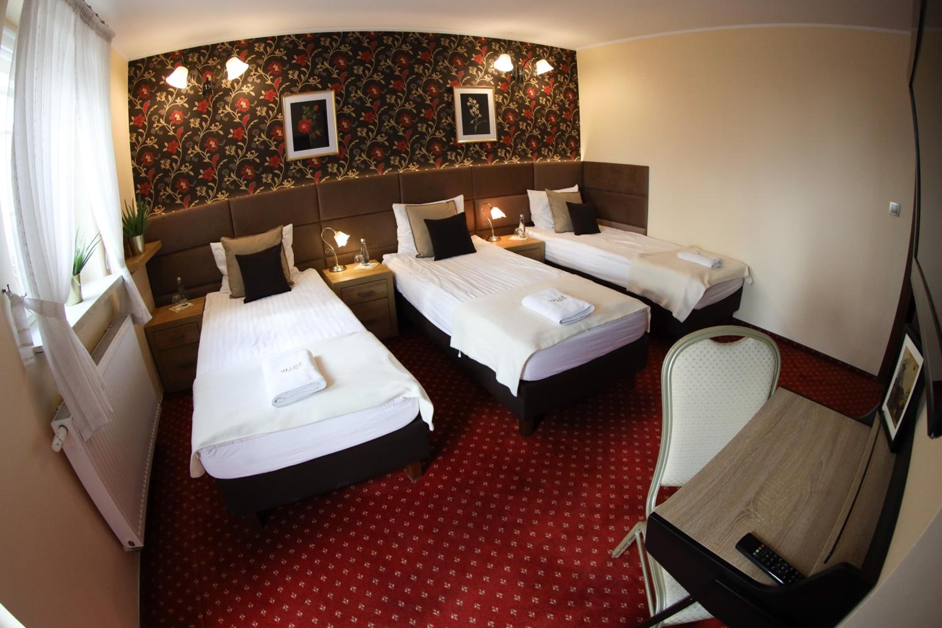 Triple Room photo 2