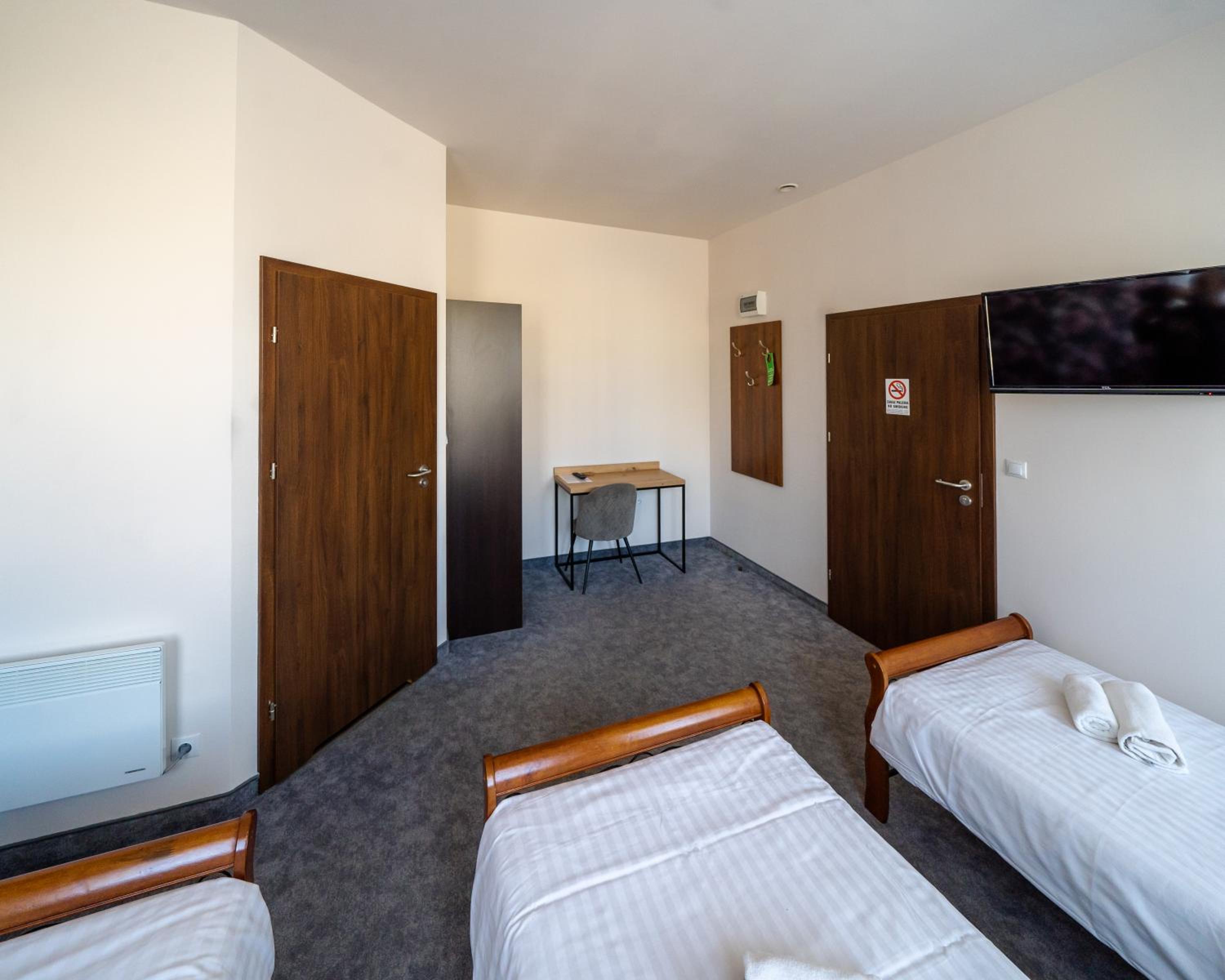 Triple Room - Photo 3