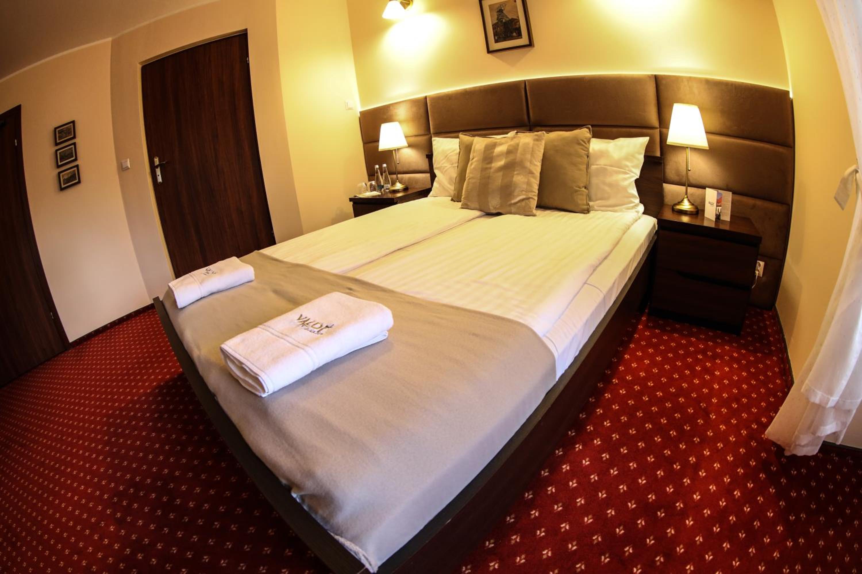Standard Double Room photo 2