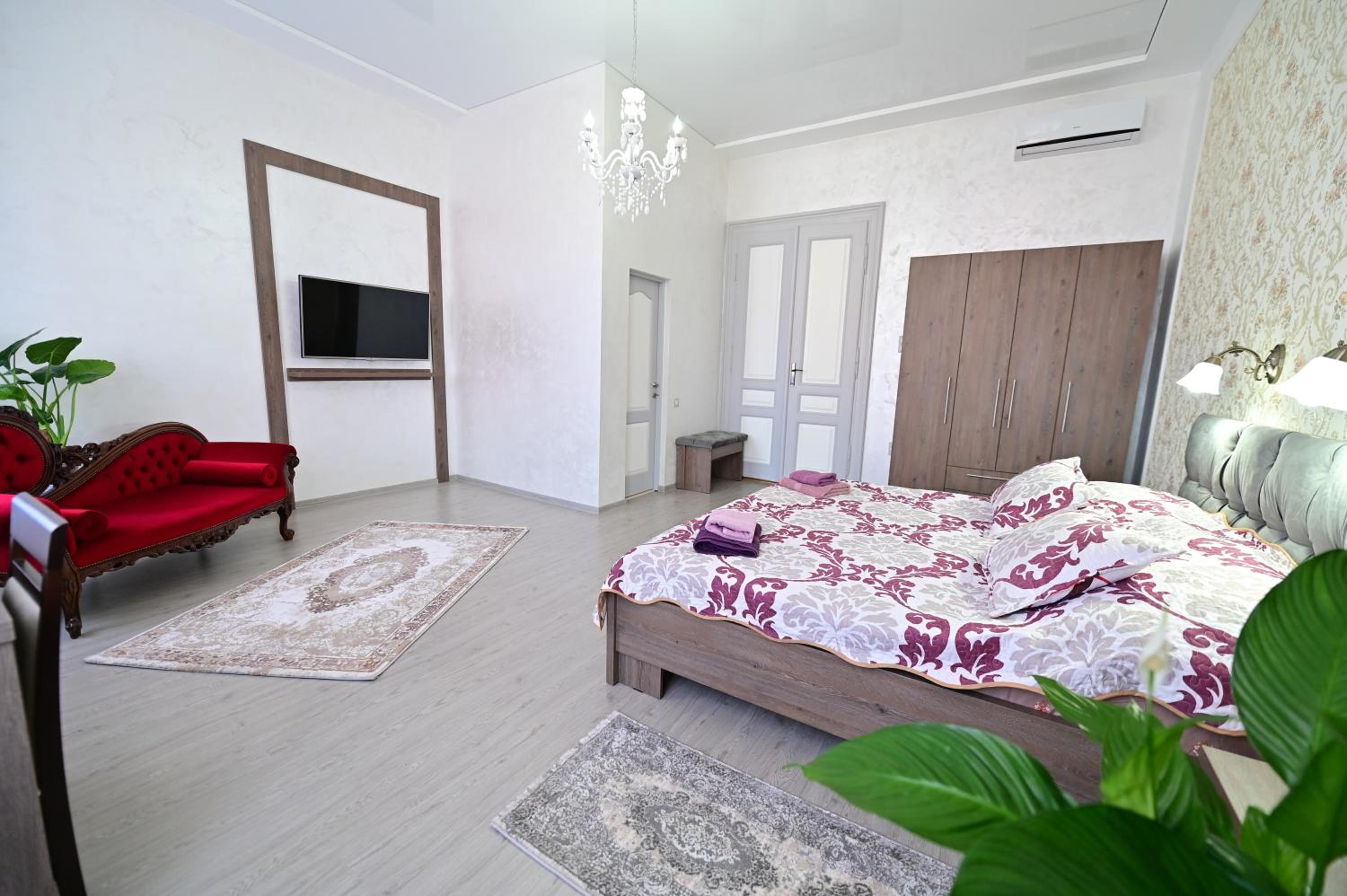 Deluxe Apartment - Photo 8