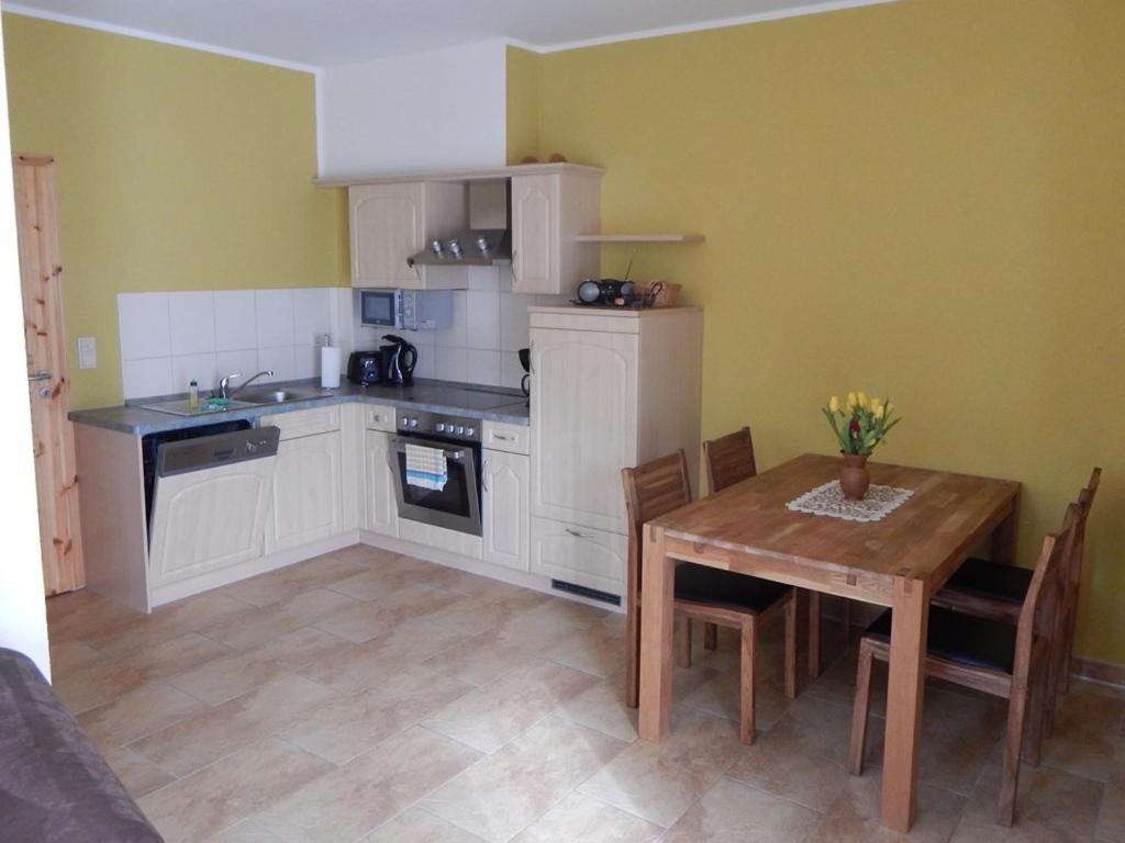 Apartment with Terrace photo 2