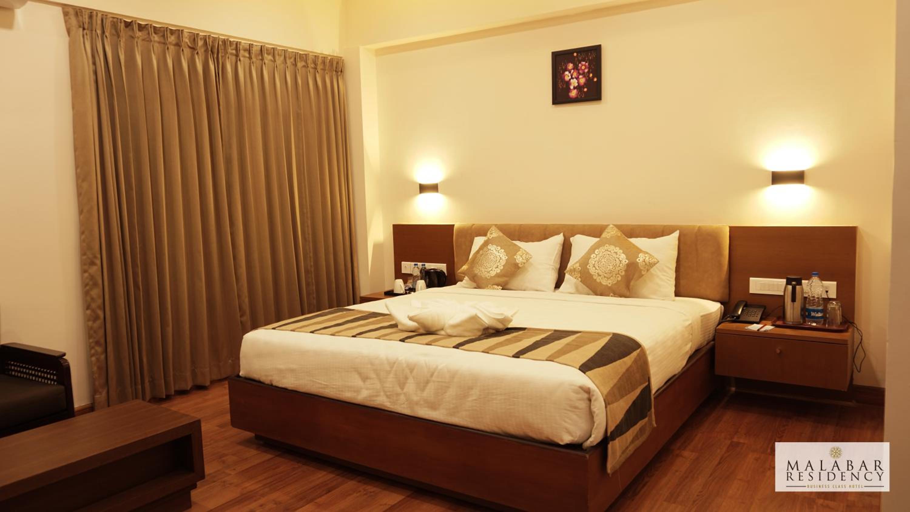 Deluxe Double or Twin Room - Photo 2