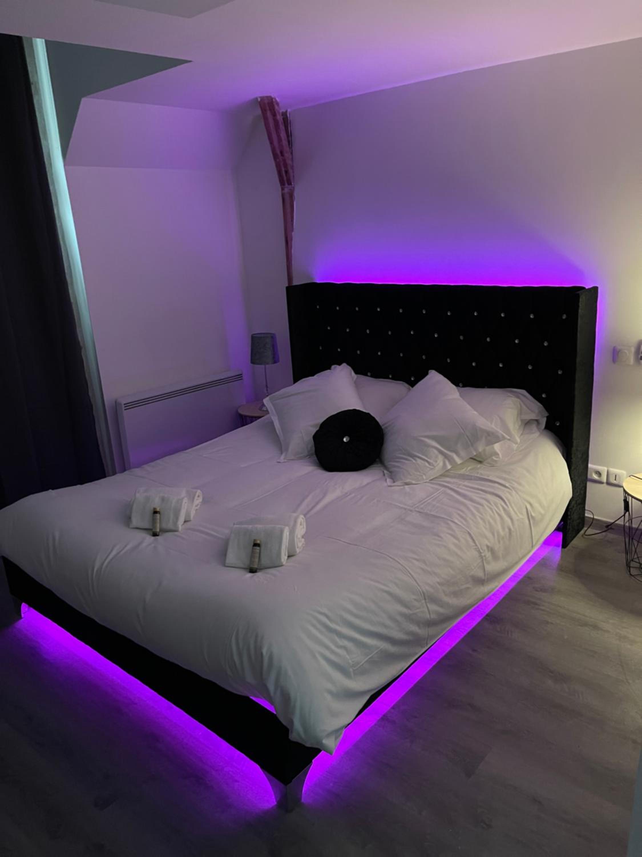 Superior Double Room - Photo 2